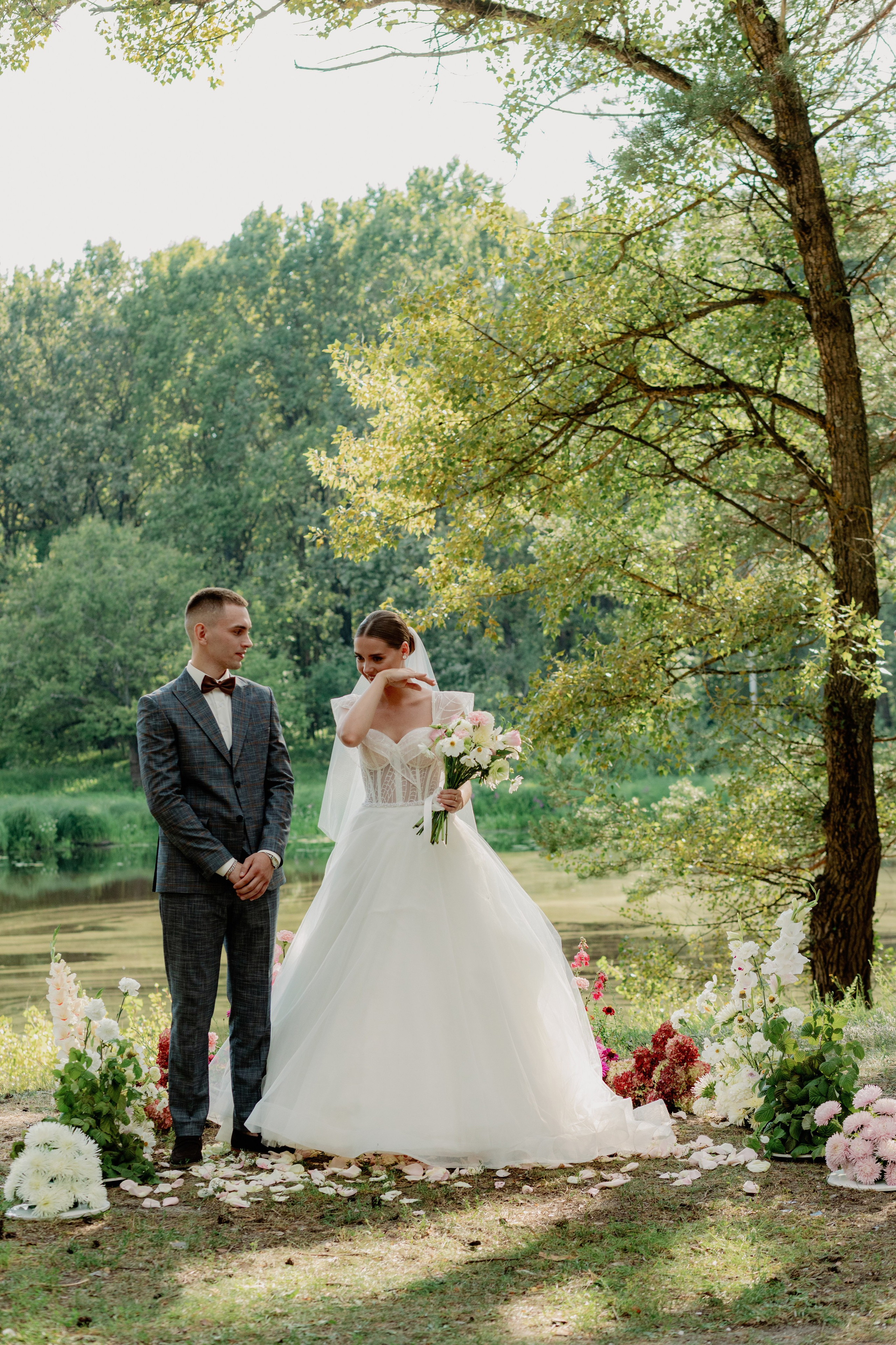 Летняя свадебная фотосессия