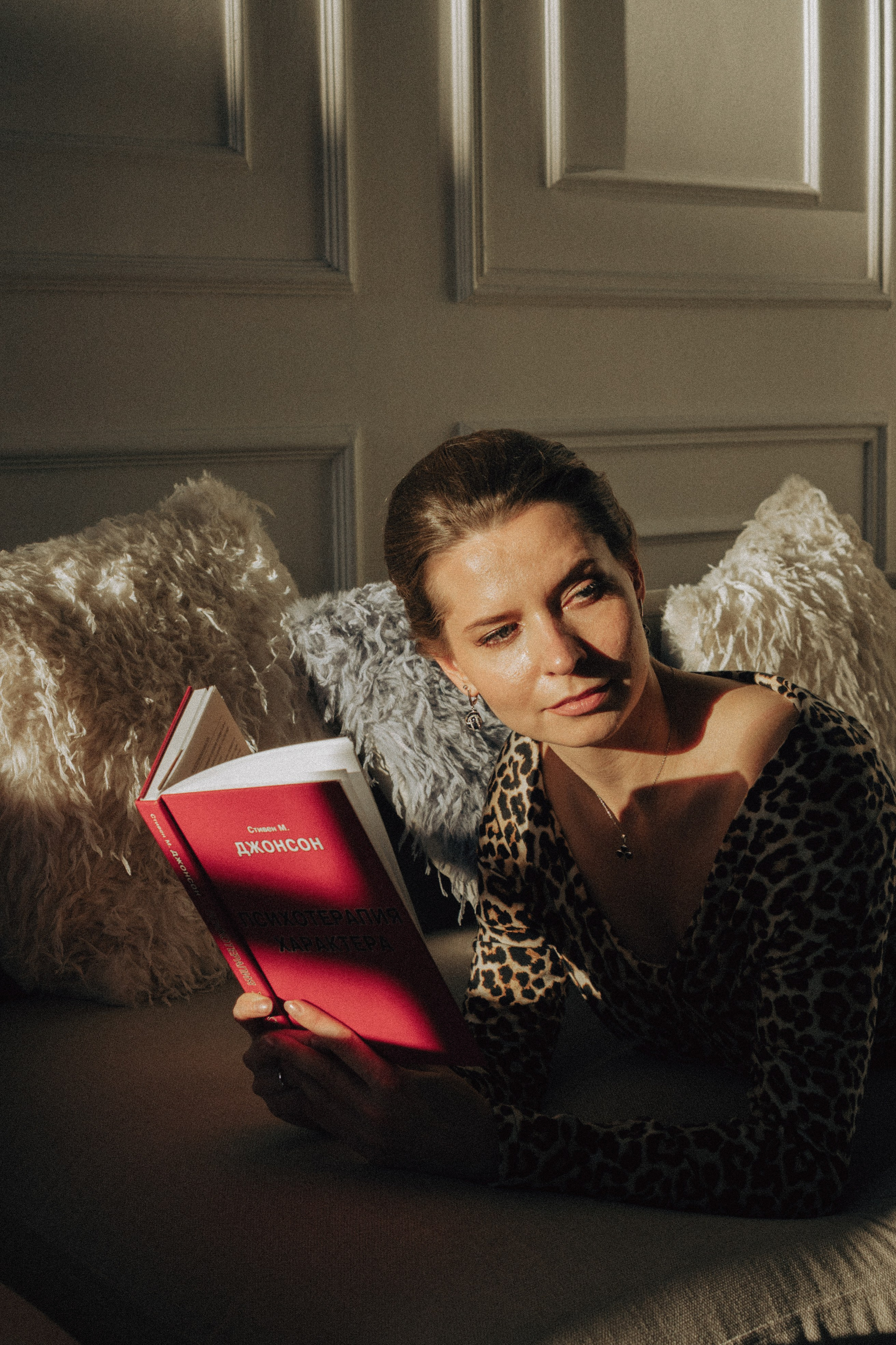 ФОТОСЕСИИЯ В СТУДИИ ДЛЯ ДЕВУШКИ ПСИХОЛОГА. Профессиональный фотограф, Санкт-Петербург — Виктория Богомолова