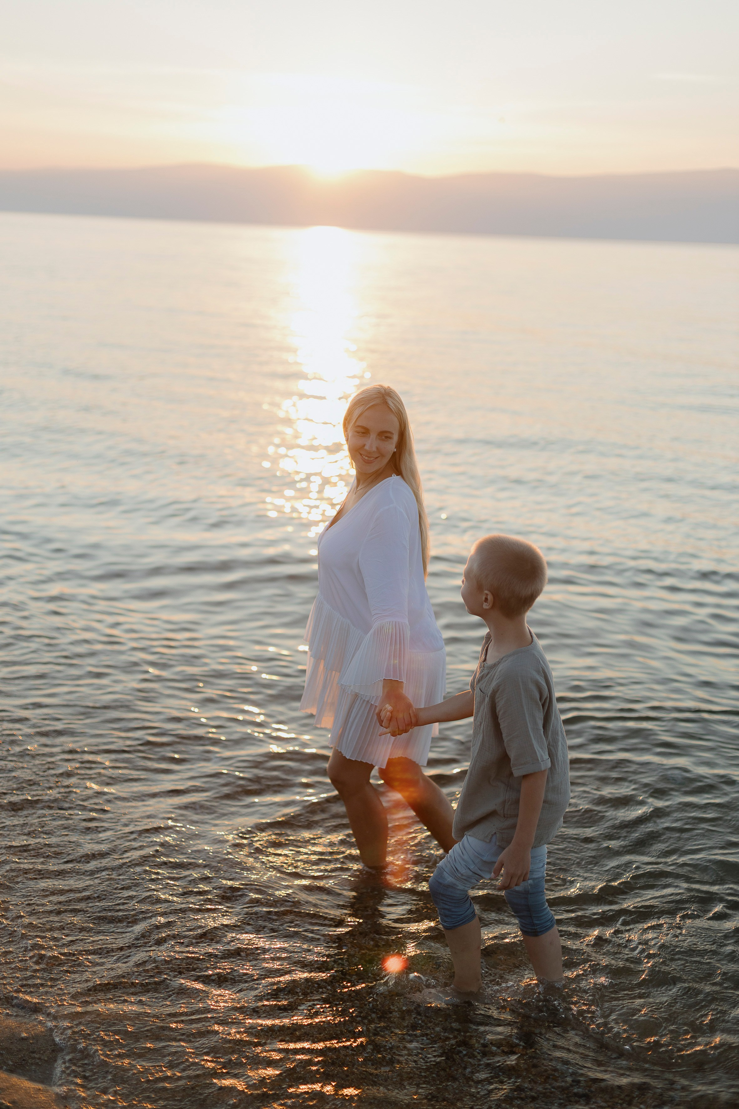 Семейная история на острове. Фотограф Ольхон/ Индия, Регина