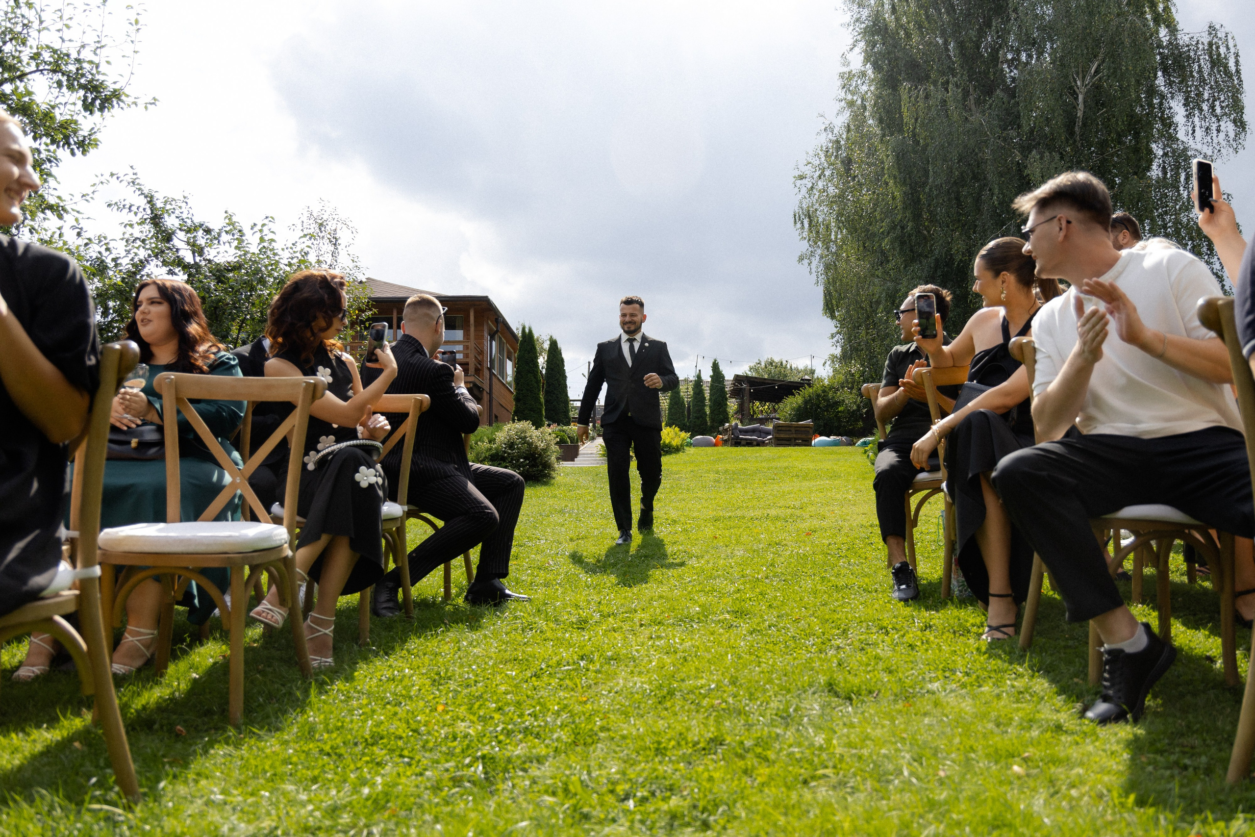 Свадебная фотосессия в агроусадьбе Лабодянка в Минске. Свадебный фотограф в Минске/Беларуси Сергей Спиридонов