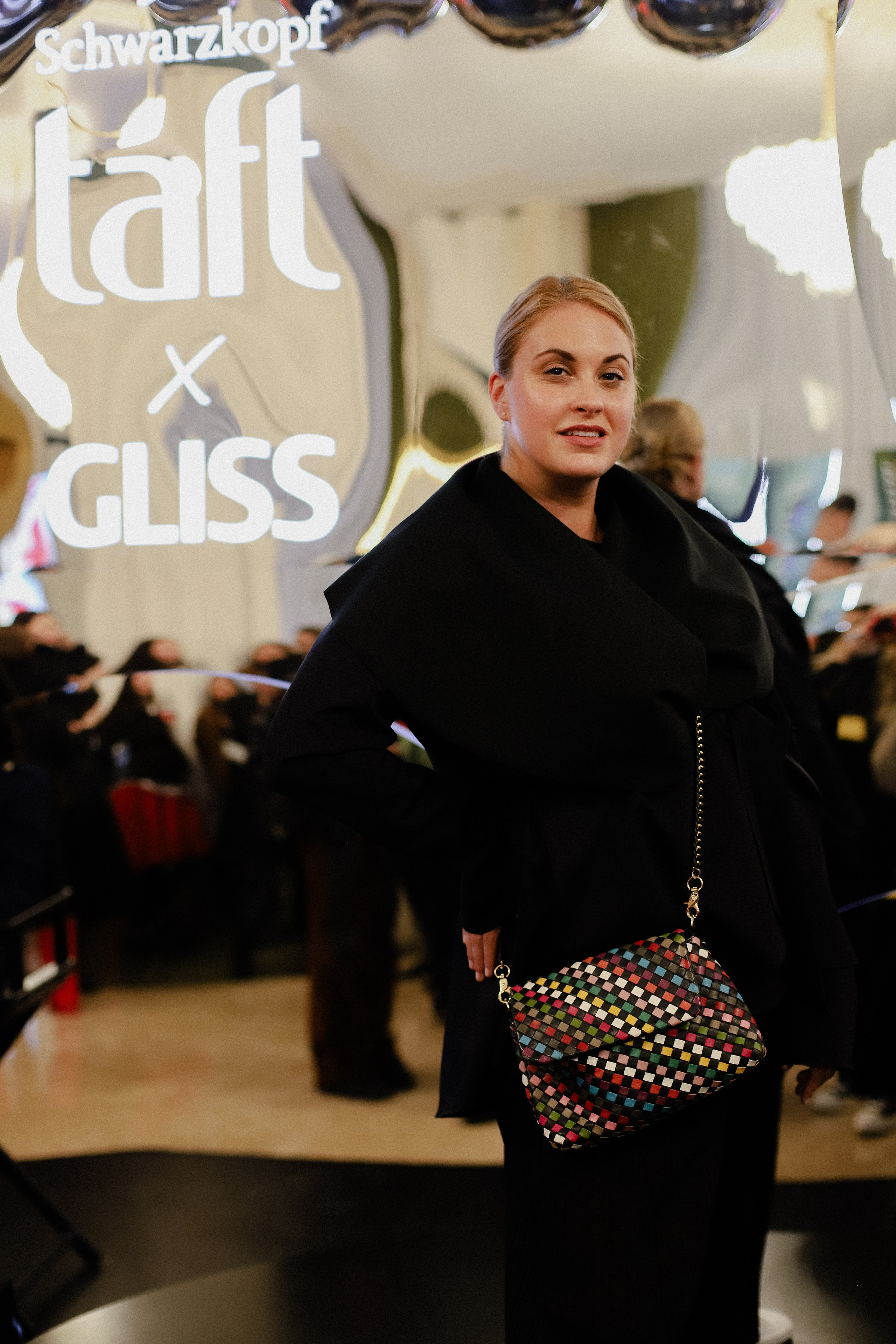 16.10 FWA зона Schwarzkopf и Perwoll. Фотограф в Алматы и Москве Даша Пушкина