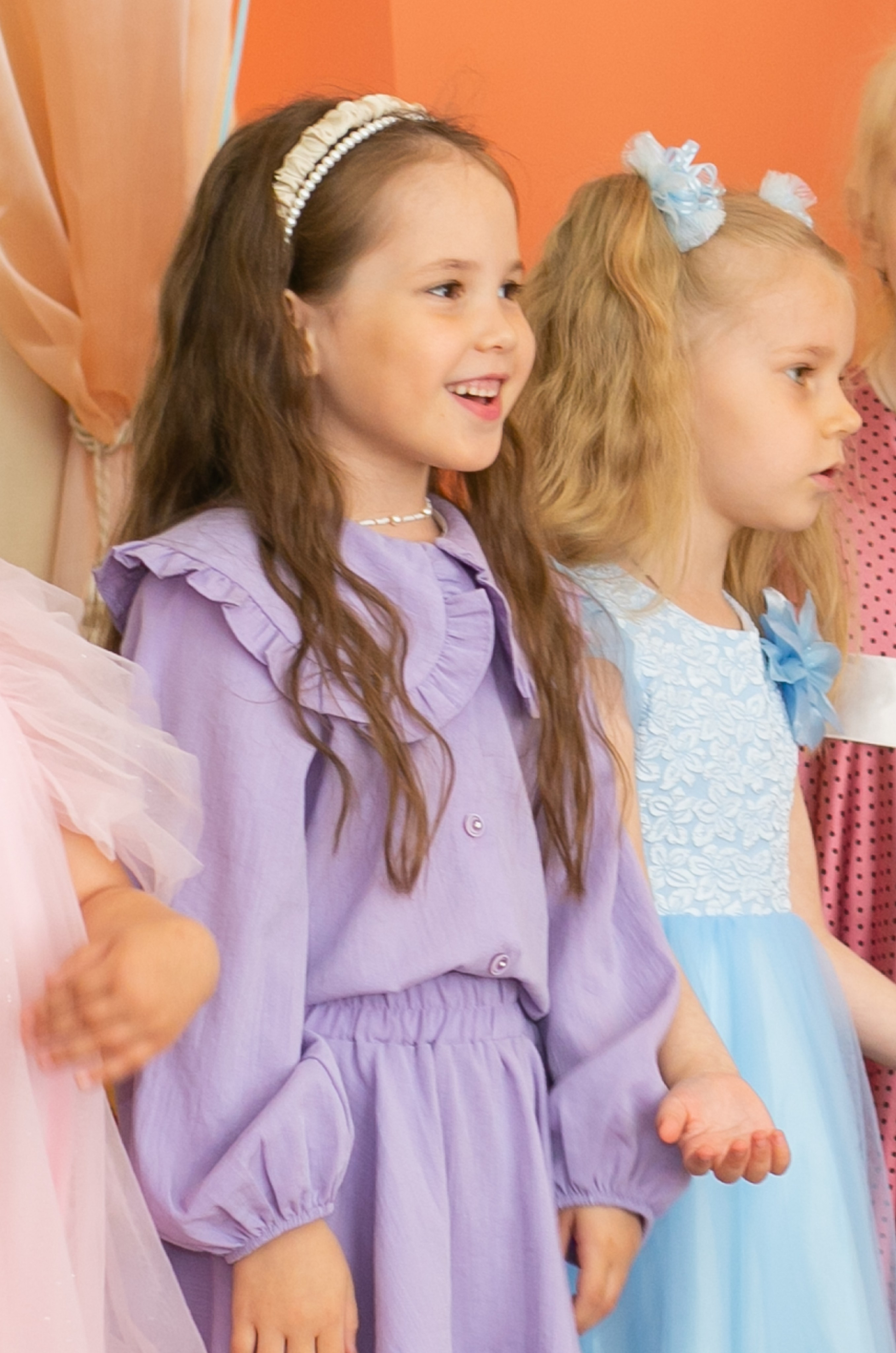 Выпускные и Утренники. Фотограф новорожденных и семейный фотограф НСО г. Бердск Марина Львова