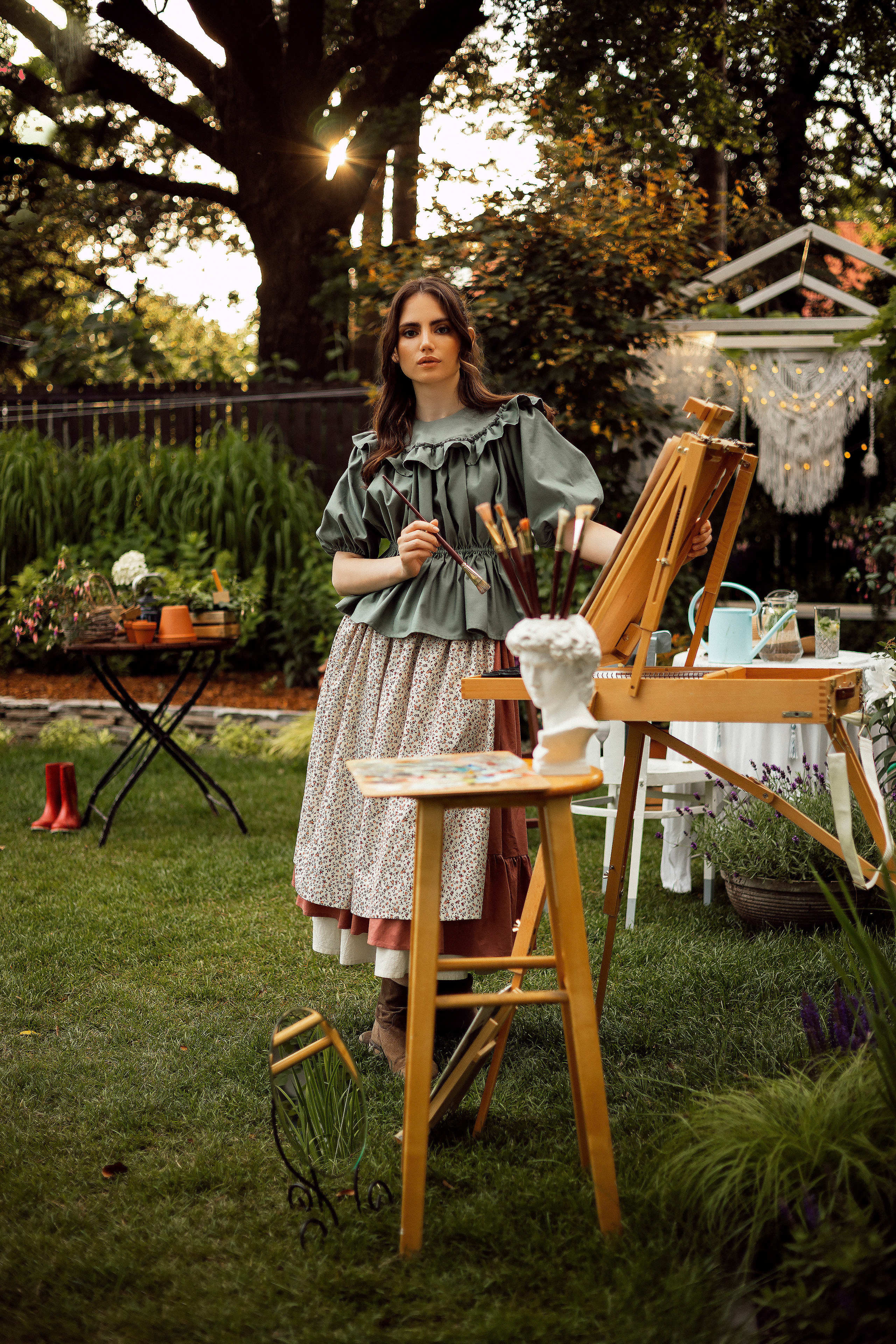 Аристократки в саду. Женский и семейный фотограф в Москве Виктория