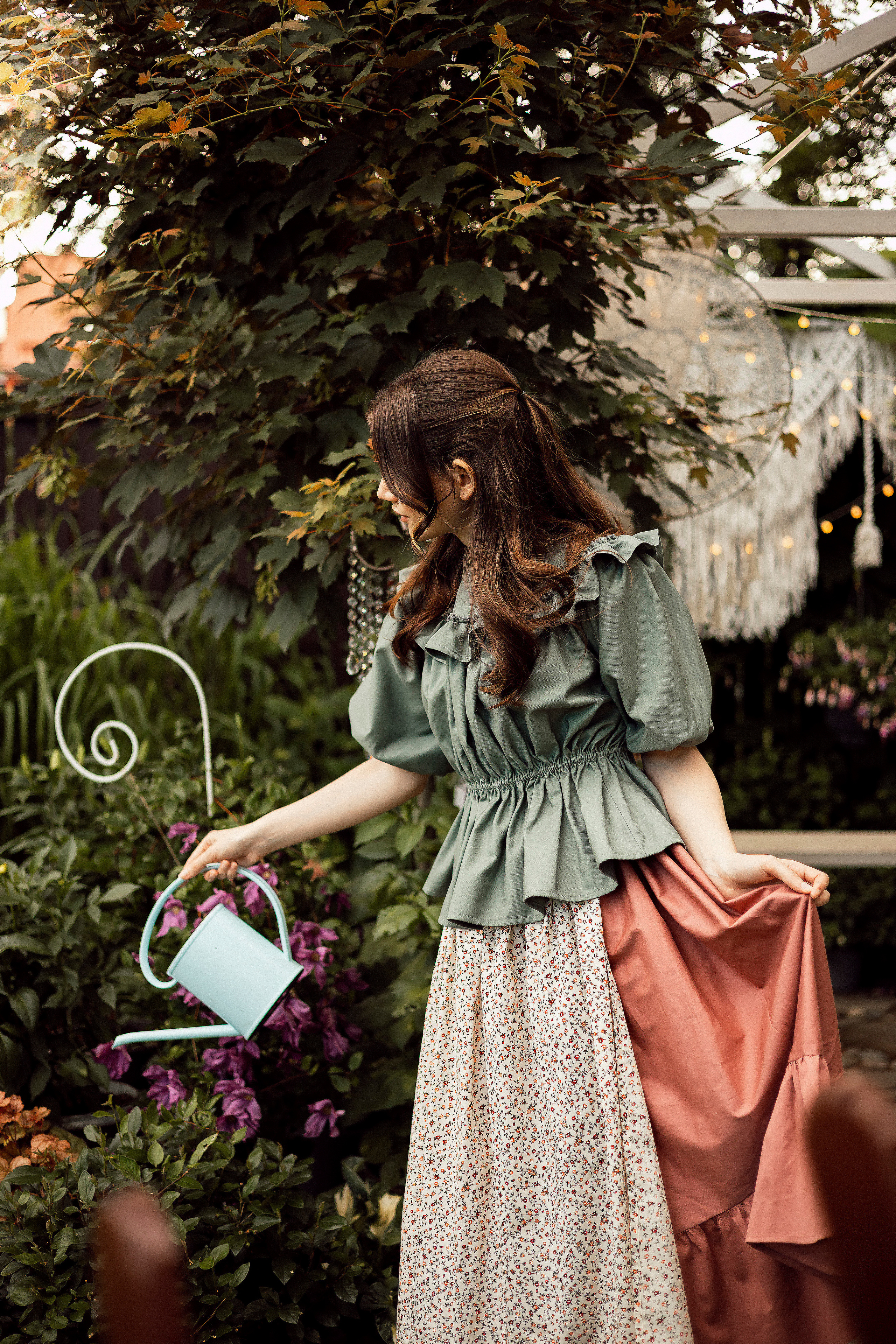 Аристократки в саду. Женский и семейный фотограф в Москве Виктория