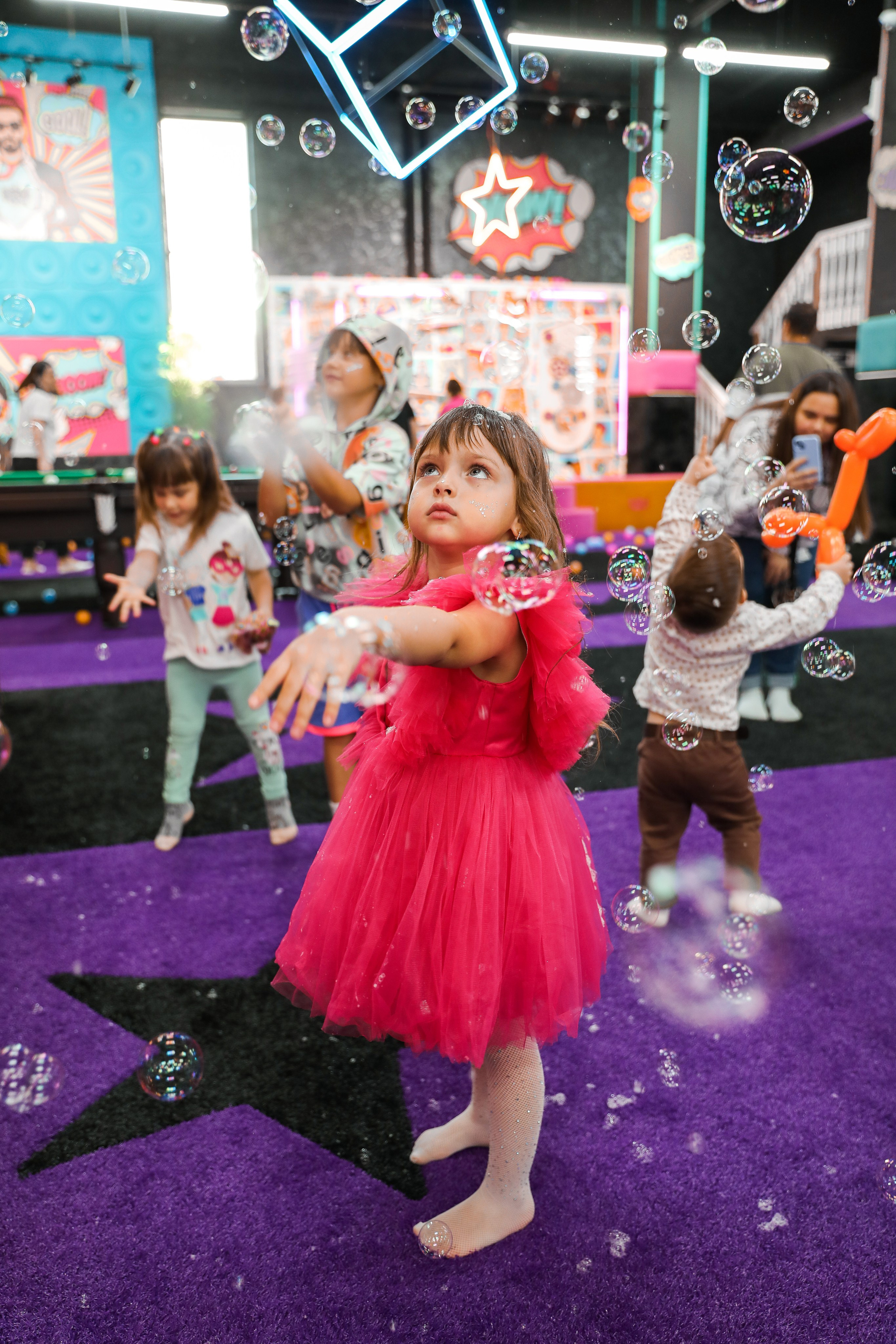 ДЕТСКИЕ МЕРОПРИЯТИЯ. Photographer Viktoriya Markushina «My world throug»