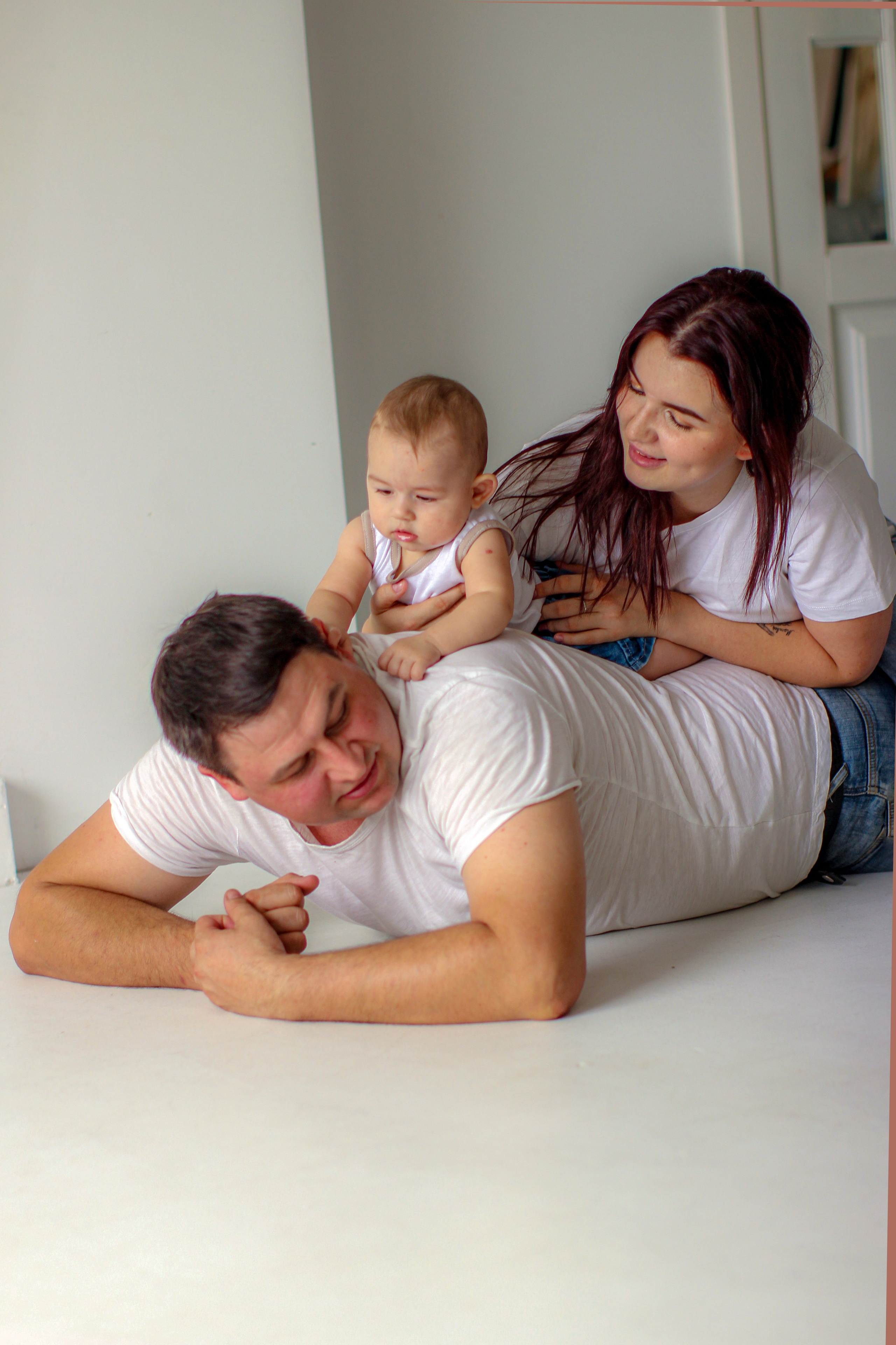 Роман, Елена и Матвей. Семейный и детский newborn фотограф в Ростове-на-Дону Наталья Лебедева