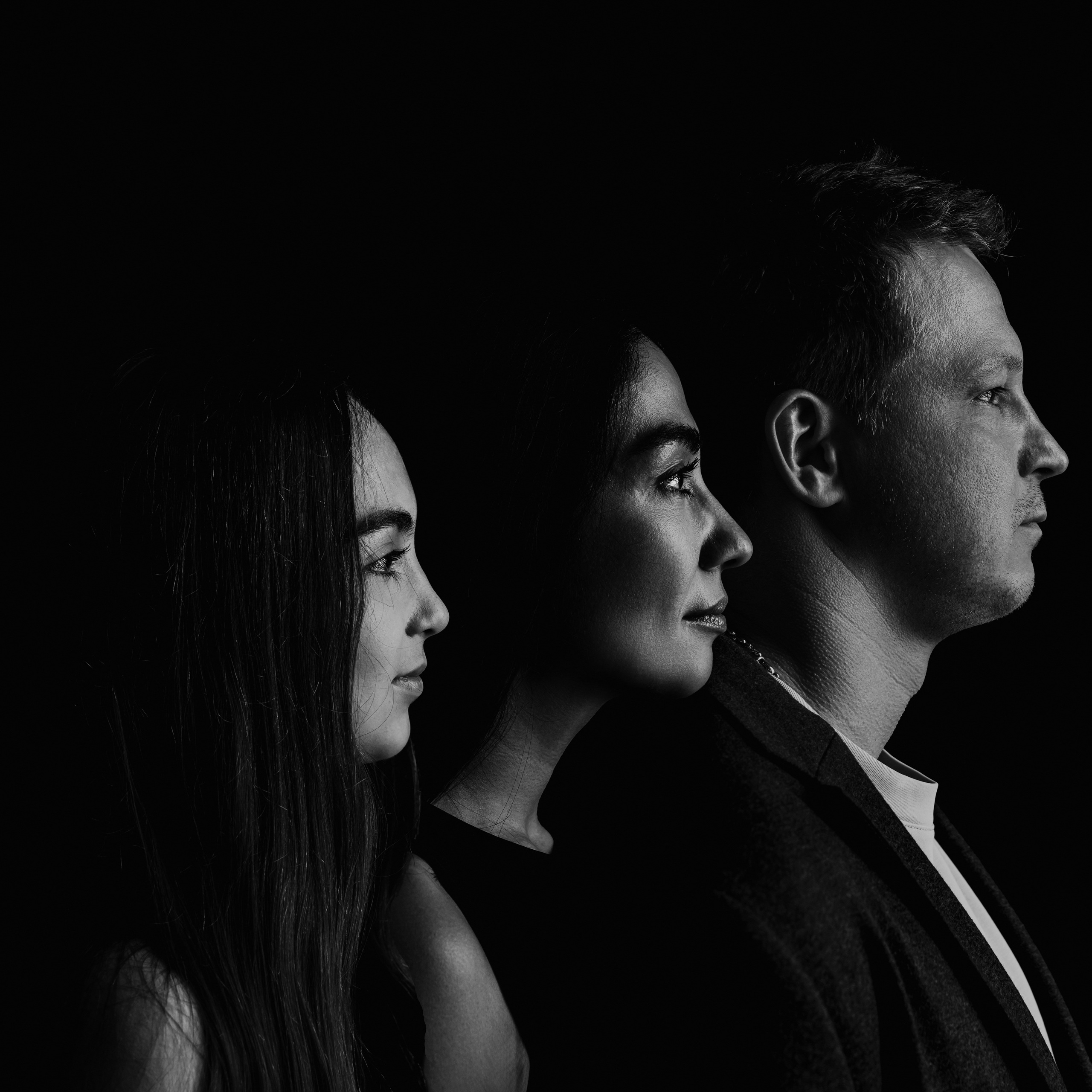 Семейная минимализм студия. Фотограф в Калининграде свадебная фотография, репортажная, фотосессии