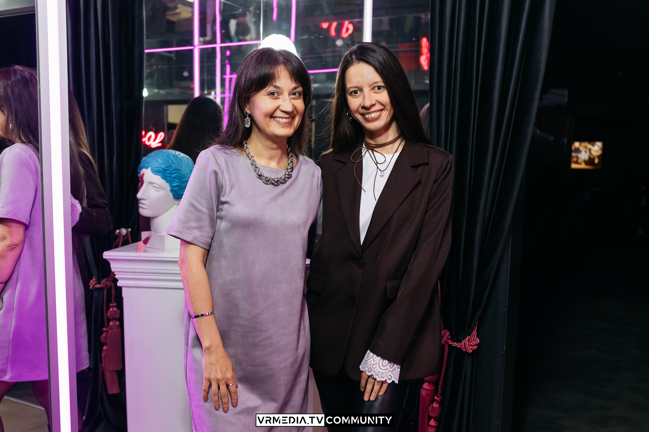 Вечер в караоке-баре «Volna»