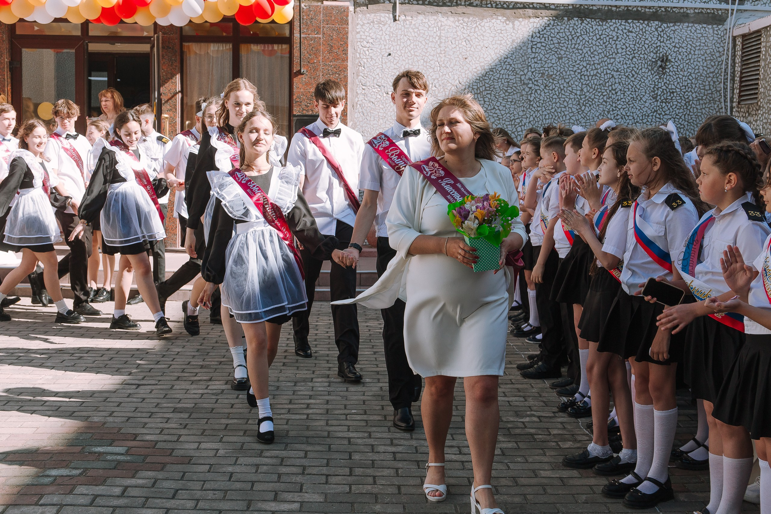 11 класс 33 школа. Выпускные альбомы Натальи Бутко: Новороссийск, Анапа, Геленджик