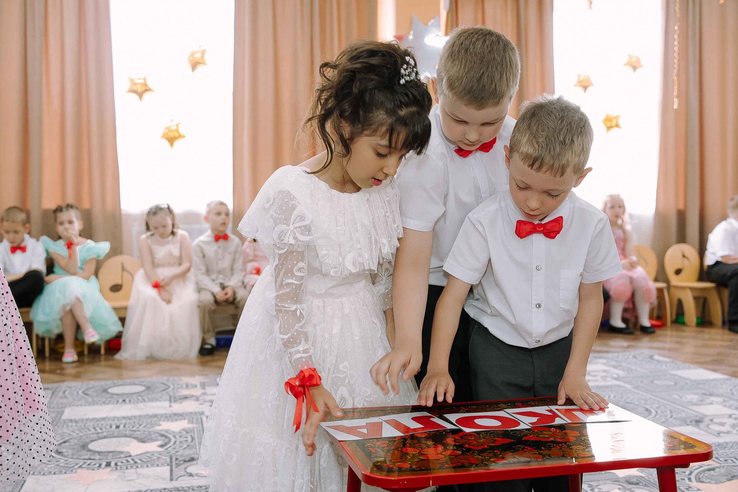 Выпускной в ДС 26. Выпускные альбомы Натальи Бутко: Новороссийск, Анапа, Геленджик