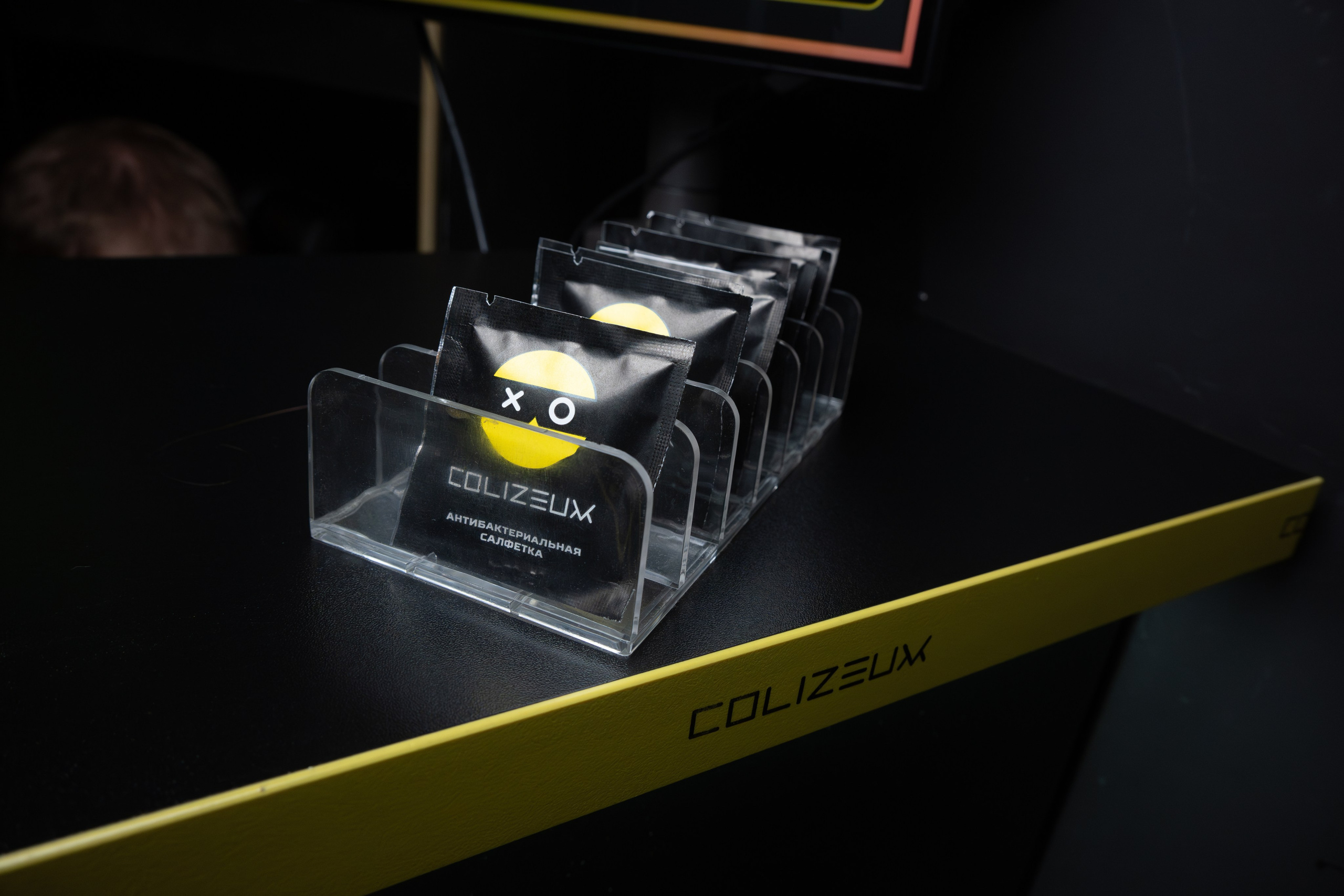 Репортаж в киберспортивном клубе Kolizeum. Фотограф мероприятий в Москве