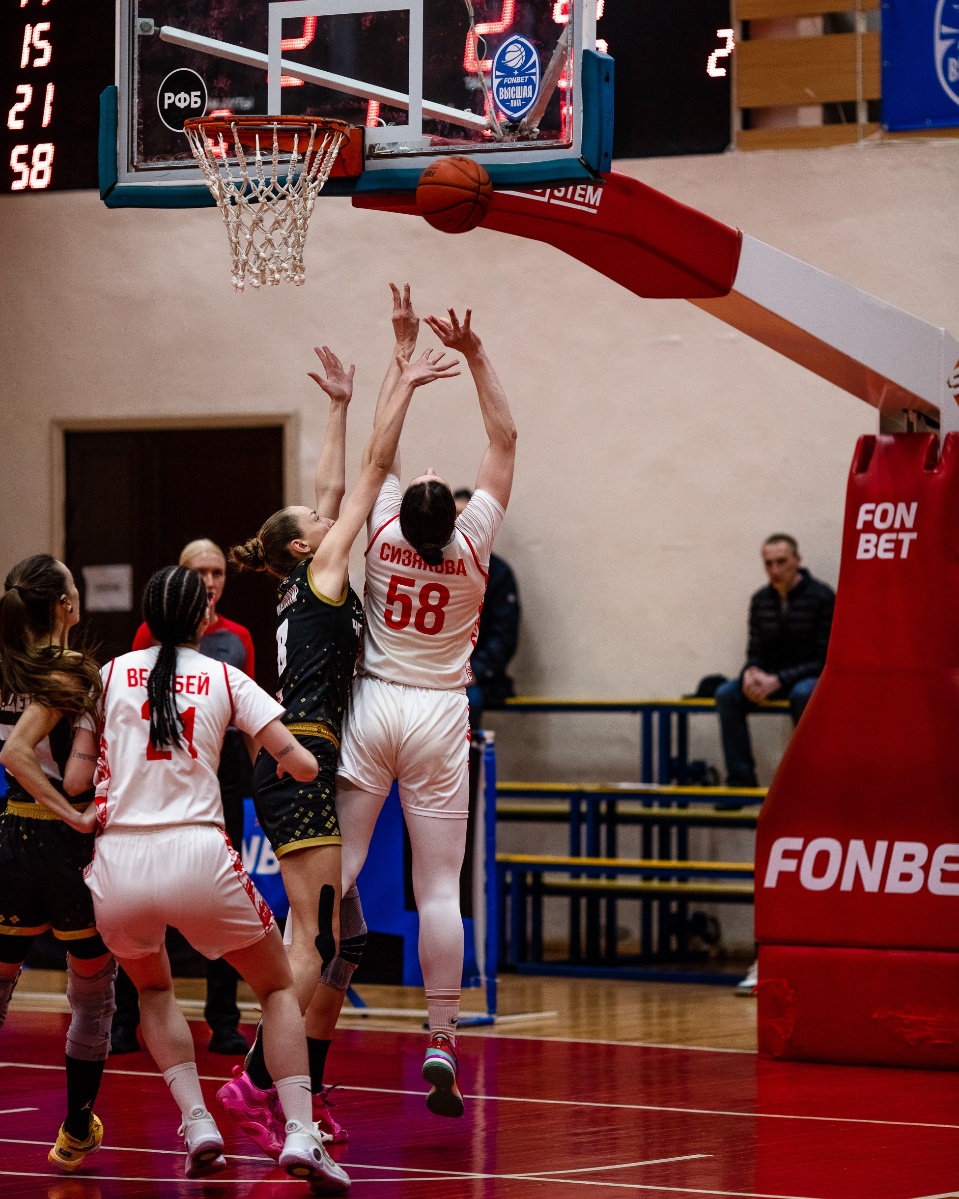 БК Юность — ЧГУ-Атланта / 3 игра. Фотография