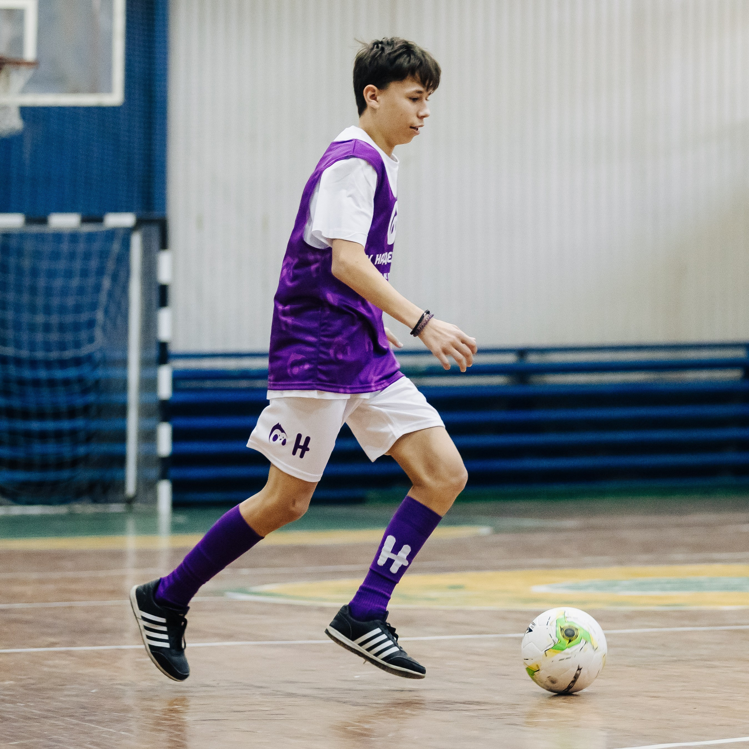 Турнир по футболу среди команд школ-интернатов Магнитогорска «Надеждик CUP» // 08.12.2024. Денис Прохоров Фотограф в г. Магнитогорск