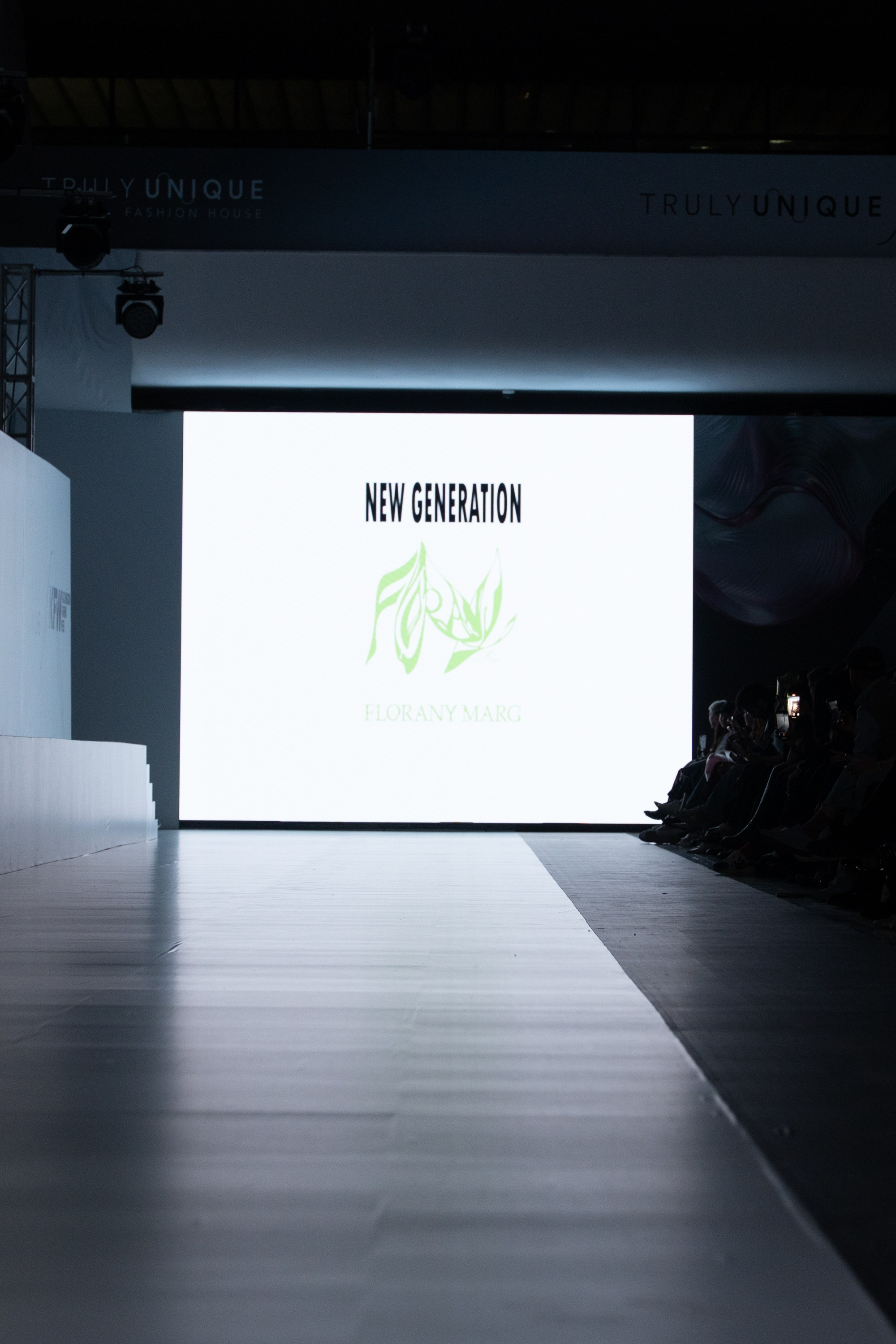 New Generation Florany Marg. Сайт Алматинского НЮ АРТ, будуар и фэшн фотографа Дениса Карпенко