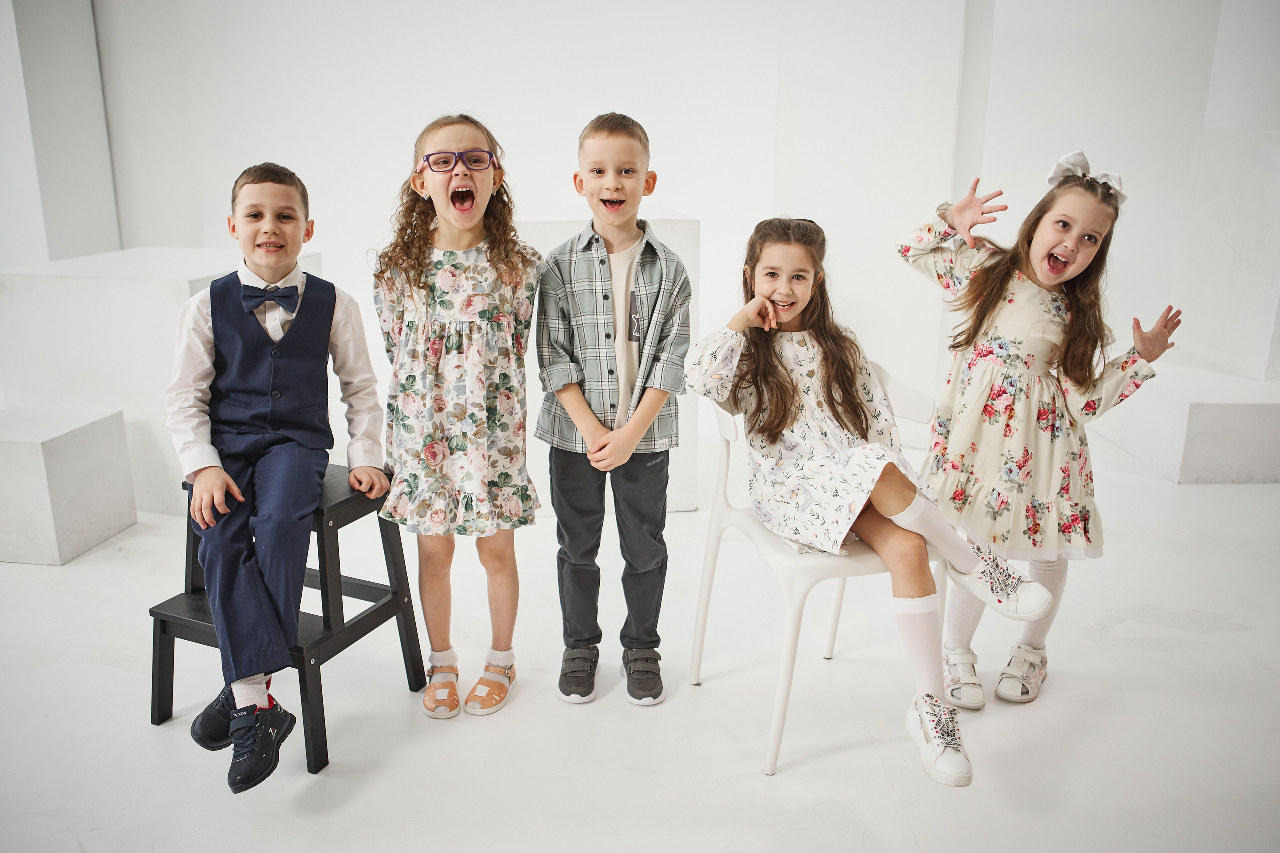 Групповые. Выпускные альбомы в городе Курган для всех