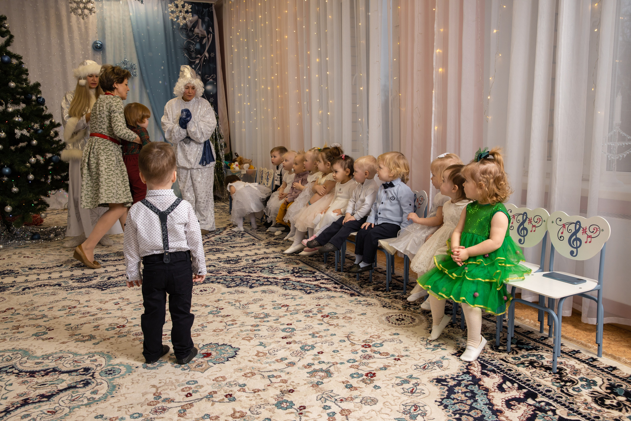 Новогодний утренник Успех. Фотограф в Железнодорожном и Балашихе