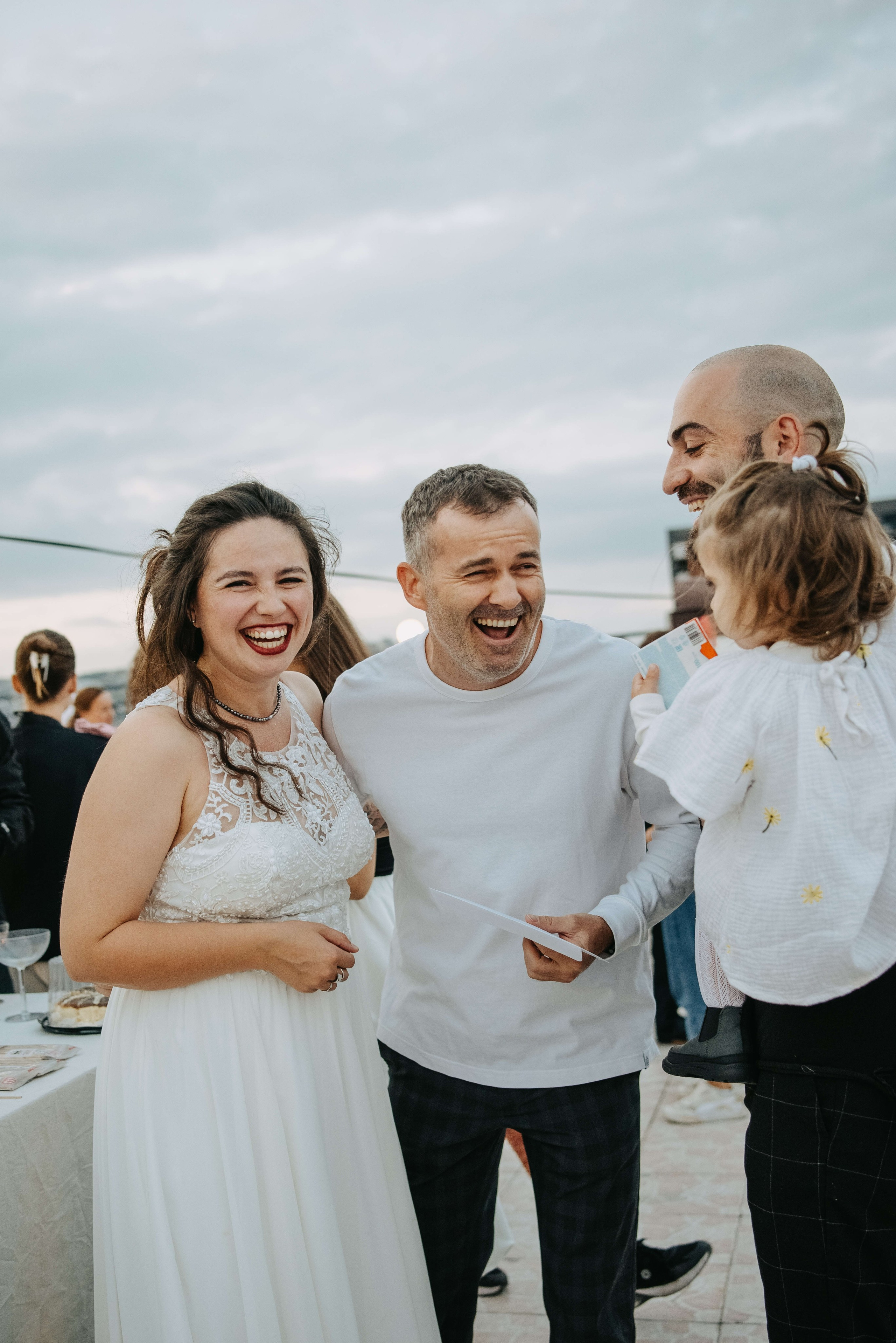 Вечеринка на крыше. Портретный и свадебный фотограф в Тбилиси • xeniqo