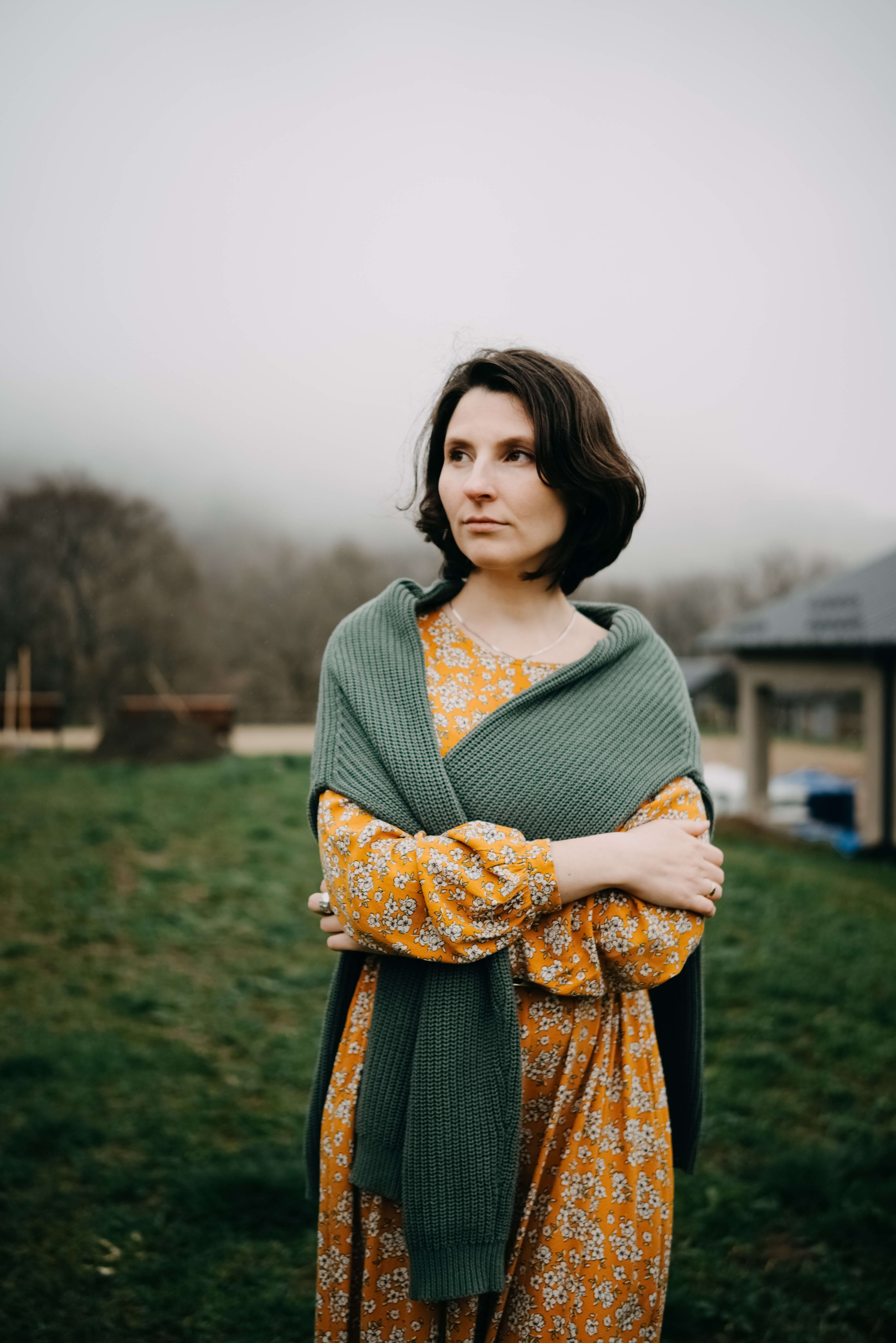 Портретная фотосессия на ферме с лошадьми. Портретный и свадебный фотограф в Тбилиси • xeniqo