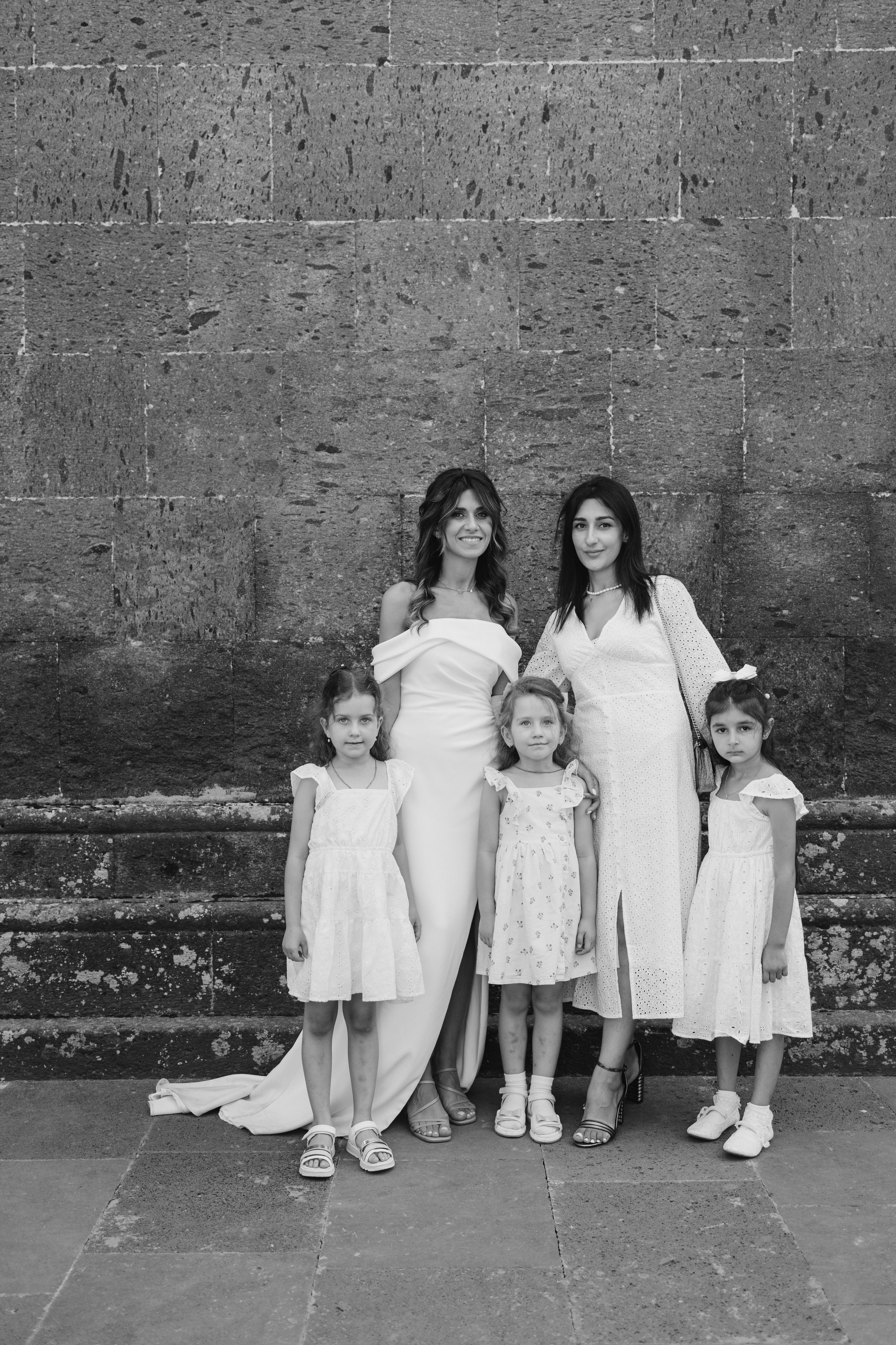 Свадьба Мери и Арама в храме Мухни. Фотограф в Армении Женя Гилевич