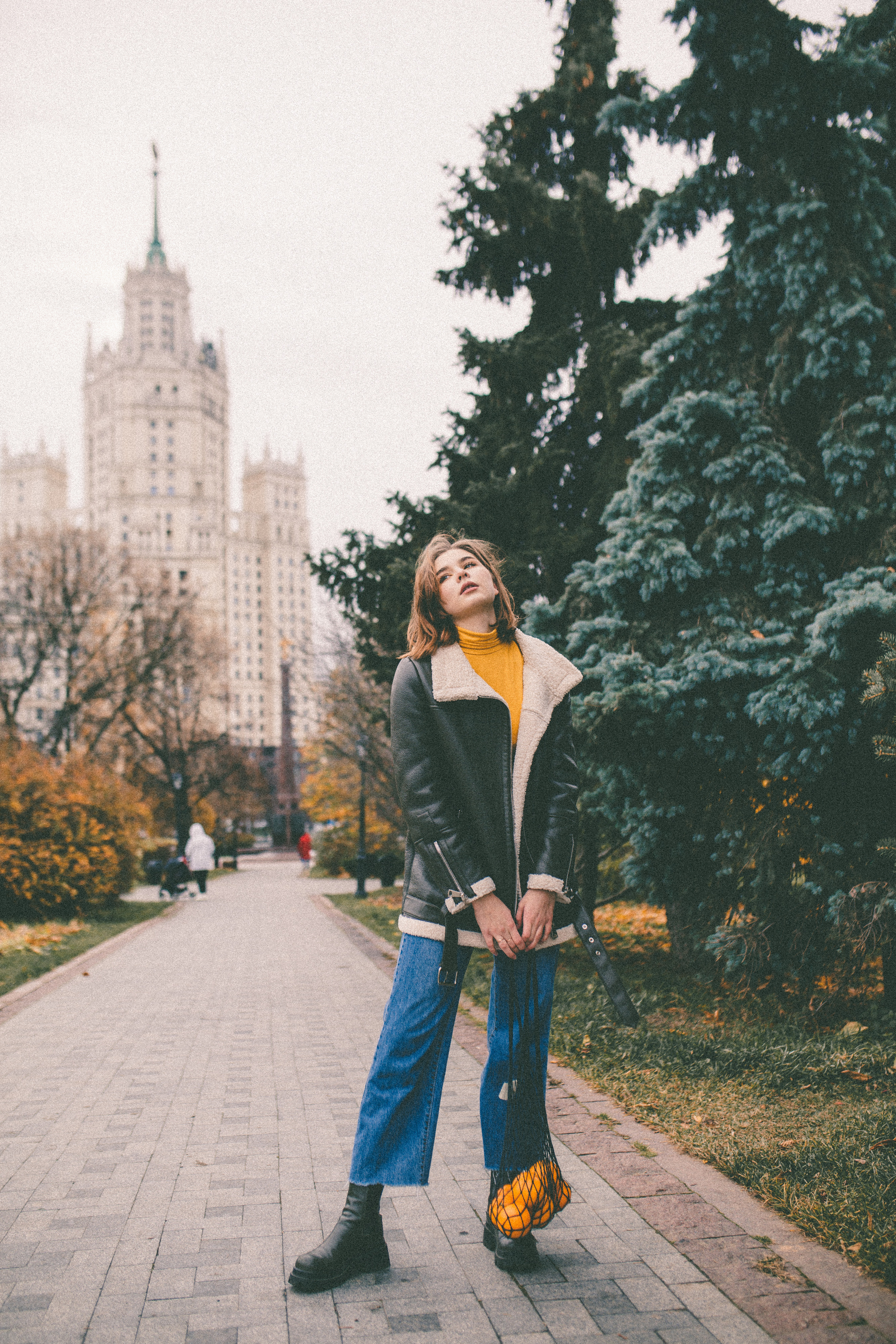 Полина история с апельсинами. Семейный фотограф в Москве и Московской области Донкова Екатерина