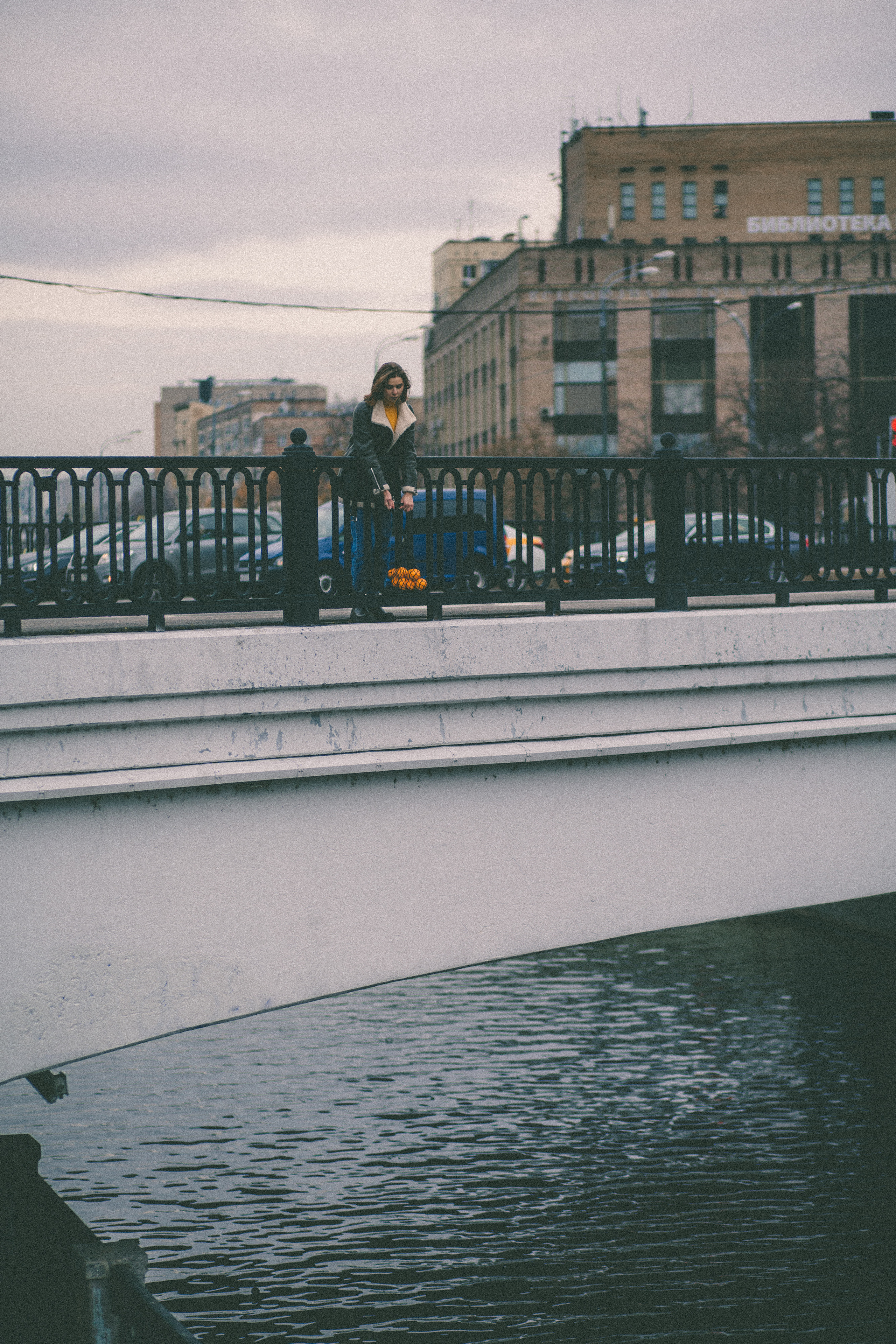 Полина история с апельсинами. Семейный фотограф в Москве и Московской области Донкова Екатерина