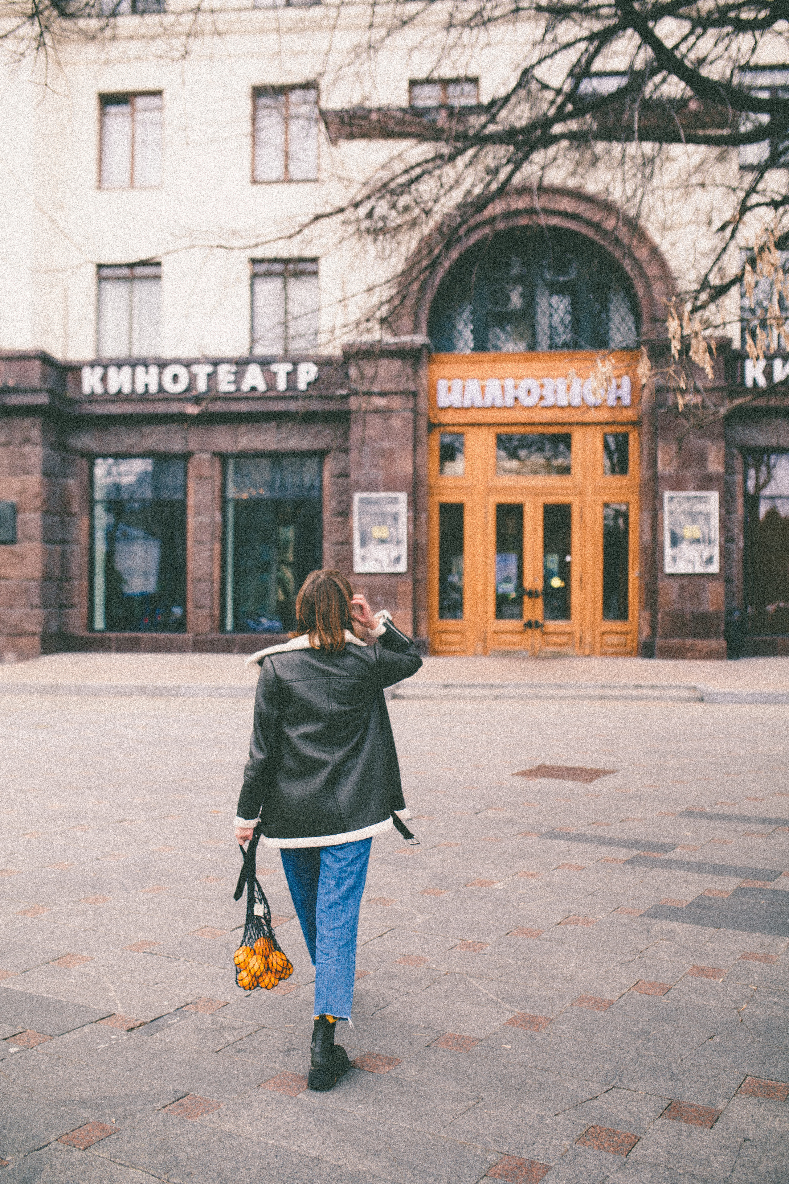 Полина история с апельсинами. Семейный фотограф в Москве и Московской области Донкова Екатерина