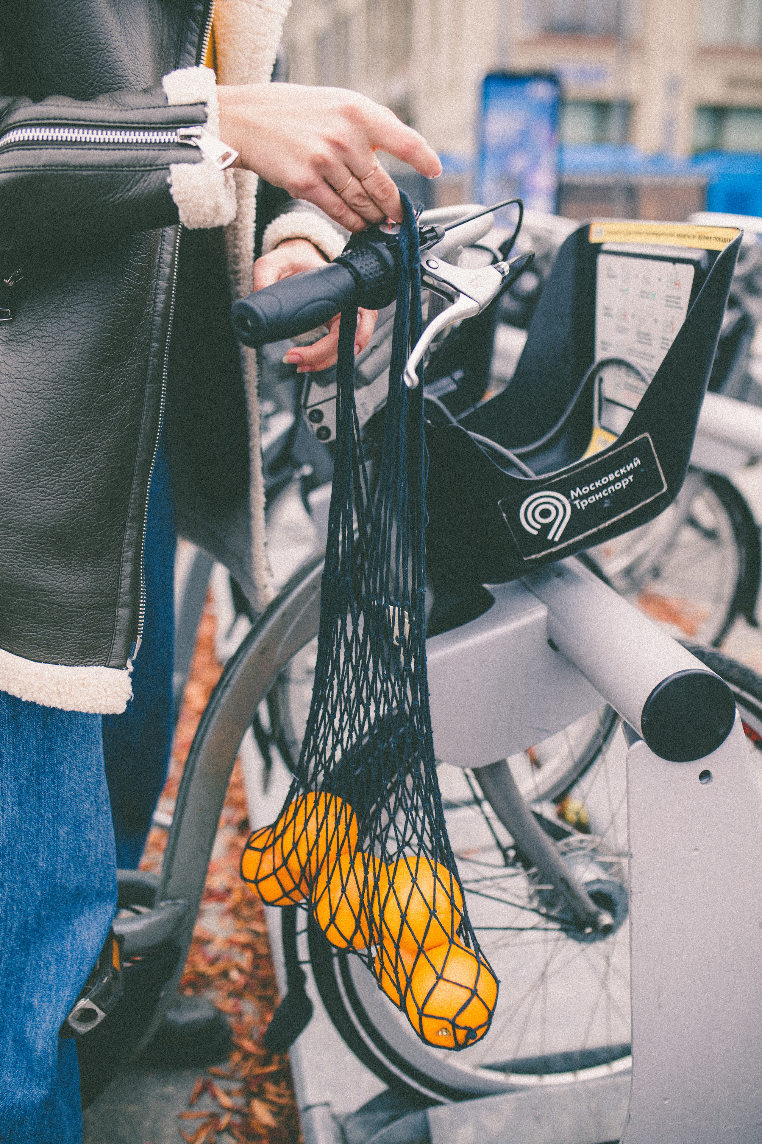 Полина история с апельсинами. Семейный фотограф в Москве и Московской области Донкова Екатерина