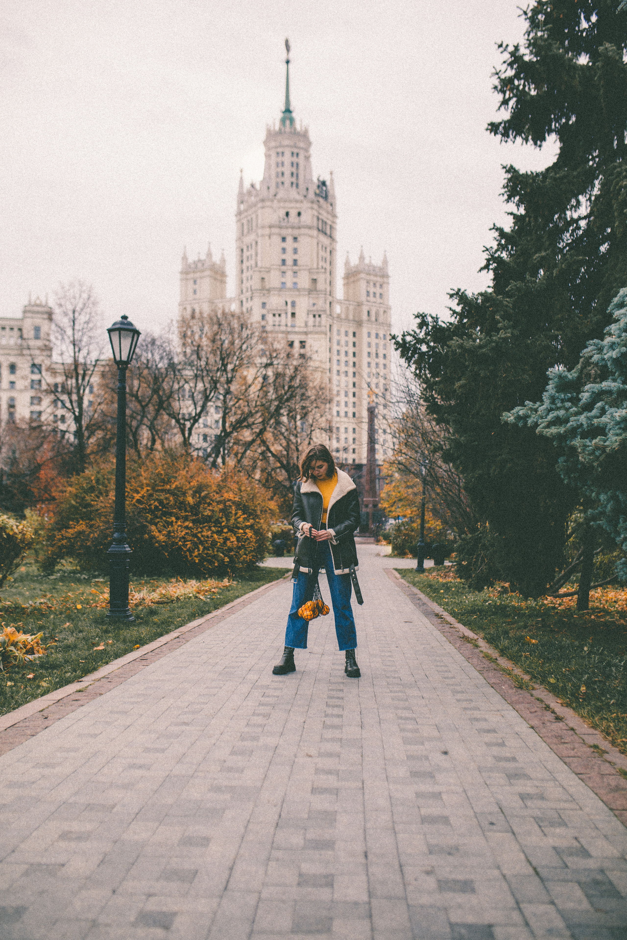 Полина история с апельсинами. Семейный фотограф в Москве и Московской области Донкова Екатерина