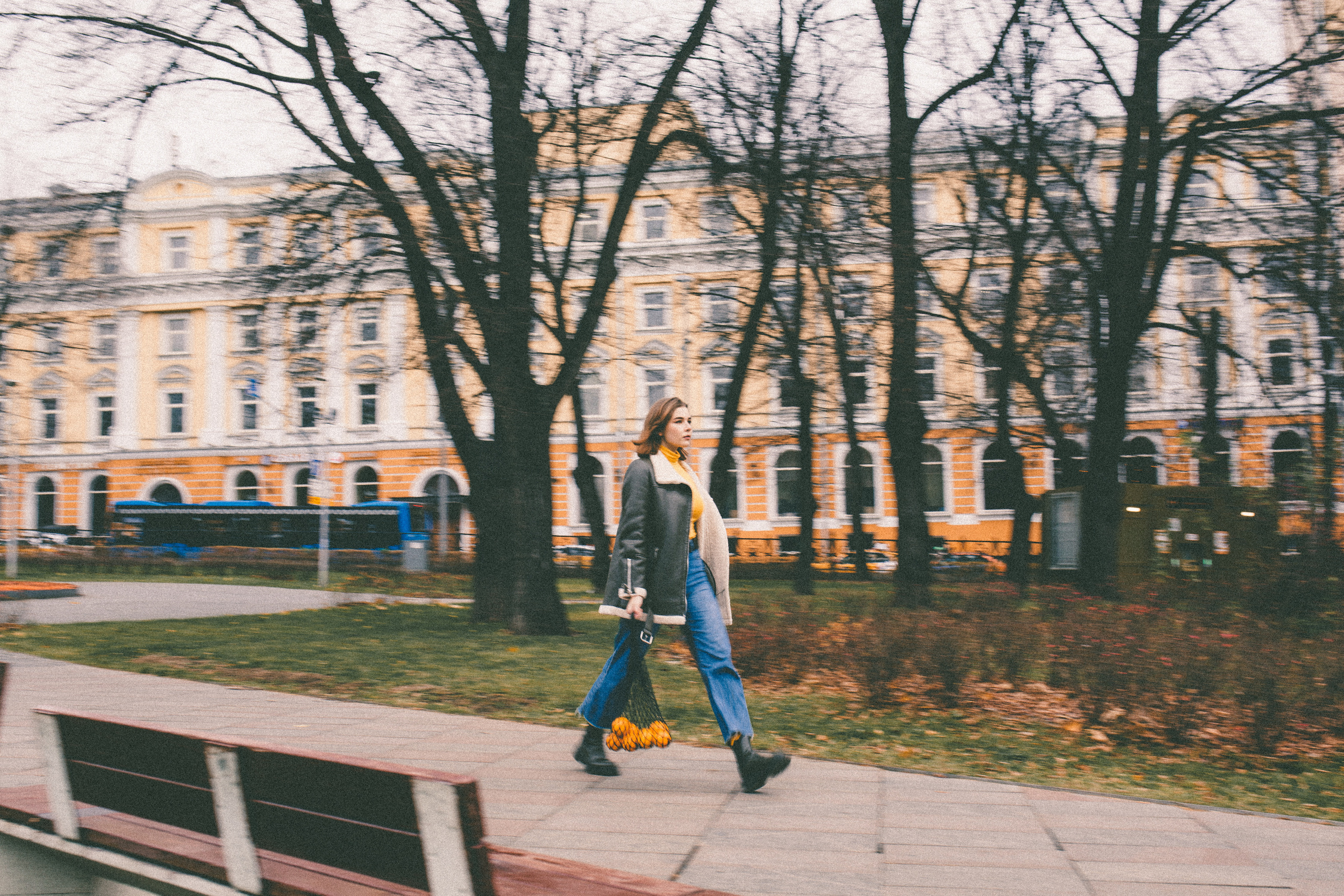 Полина история с апельсинами. Семейный фотограф в Москве и Московской области Донкова Екатерина
