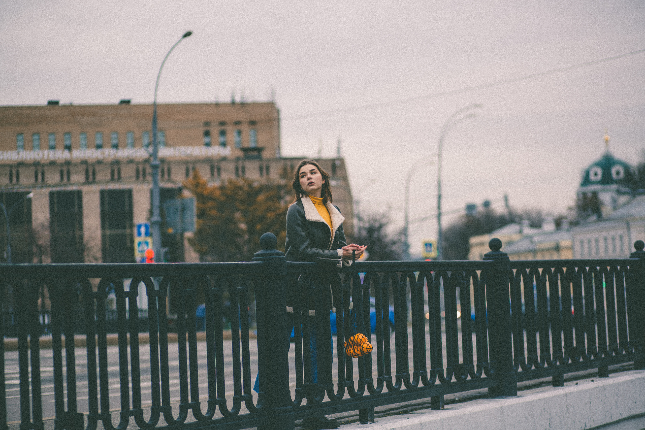 Полина история с апельсинами. Семейный фотограф в Москве и Московской области Донкова Екатерина