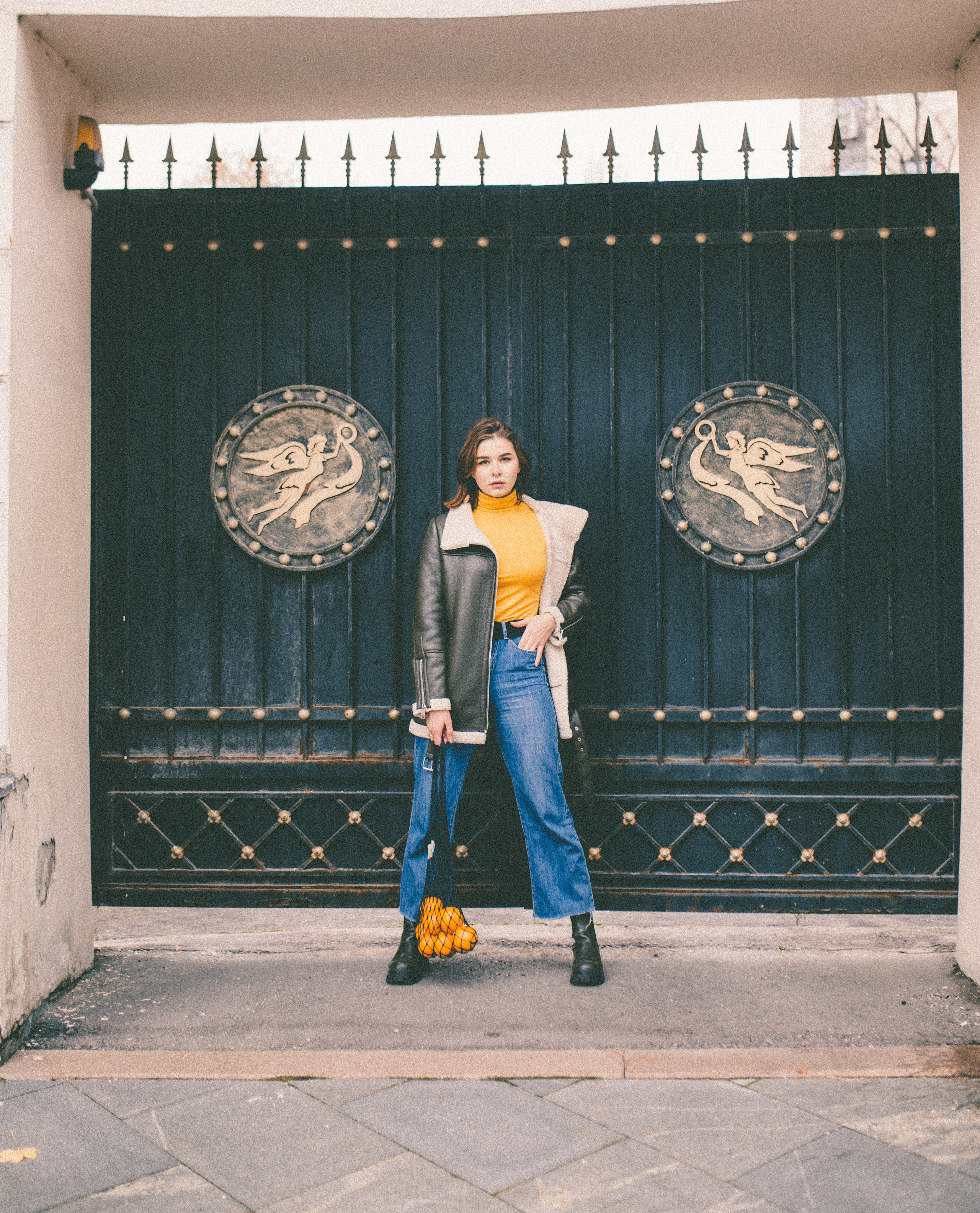 Полина история с апельсинами. Семейный фотограф в Москве и Московской области Донкова Екатерина