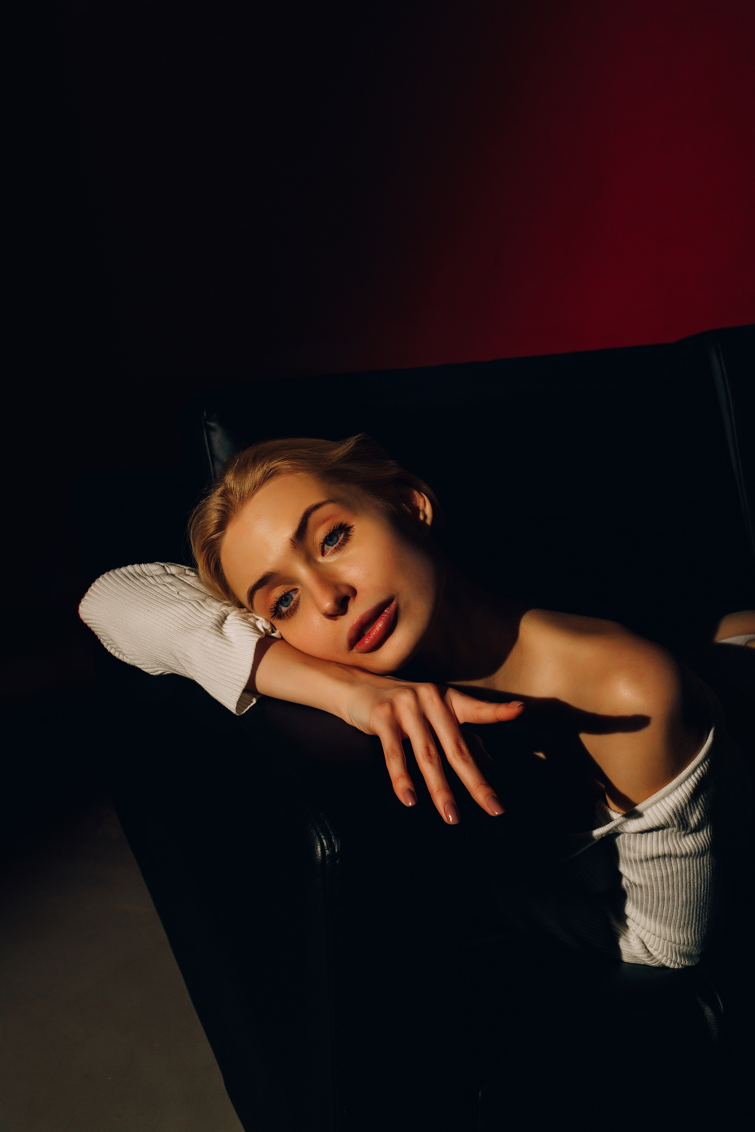 Студийная фотосъемка Дарьи. Выпускные альбомы в Серпухове