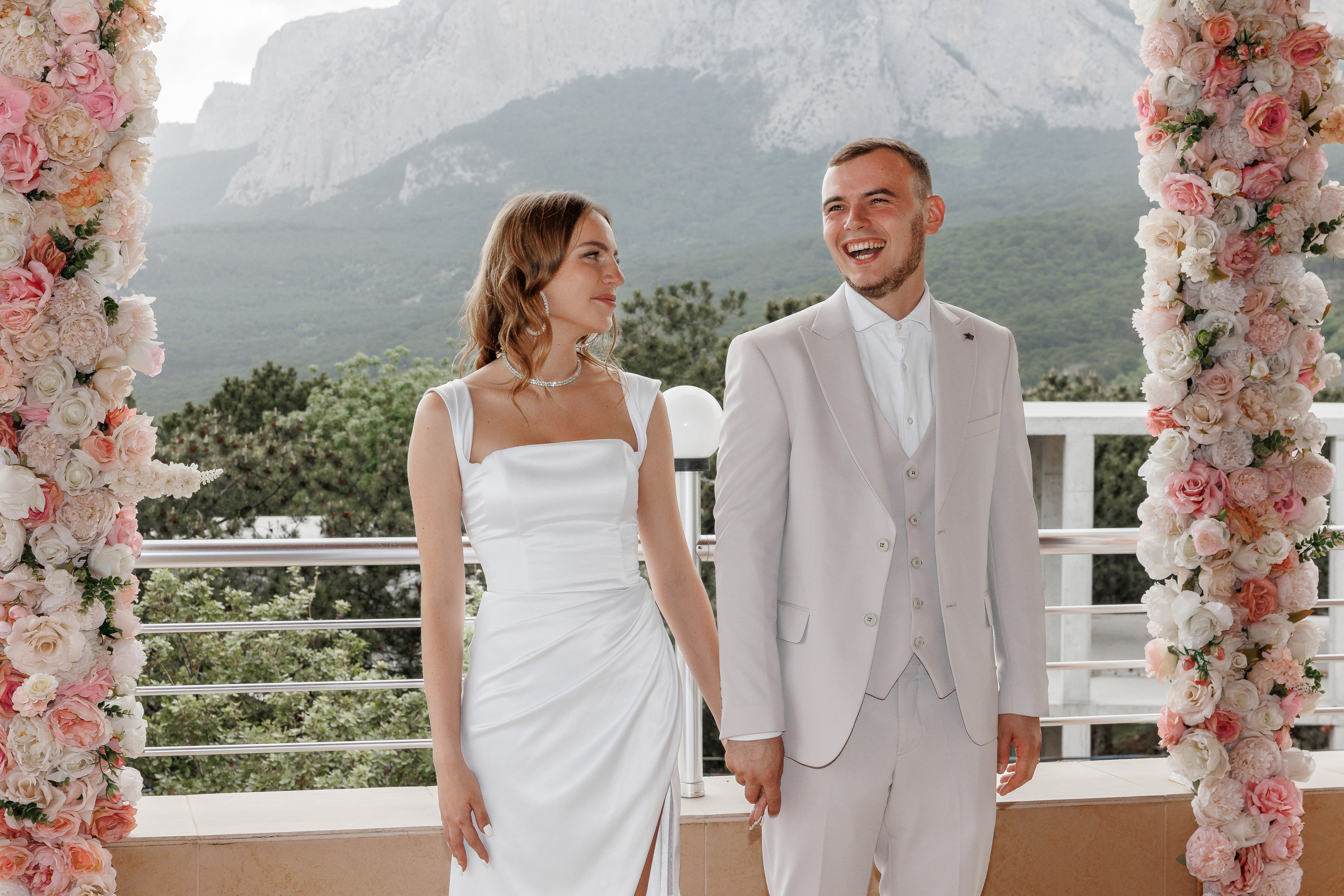 Весенняя Гаспра, Вилла Танго. Анонс свадьбы Максима и Дианы. Свадебный фотограф в Крыму и Севастополе Ольга Баскакова