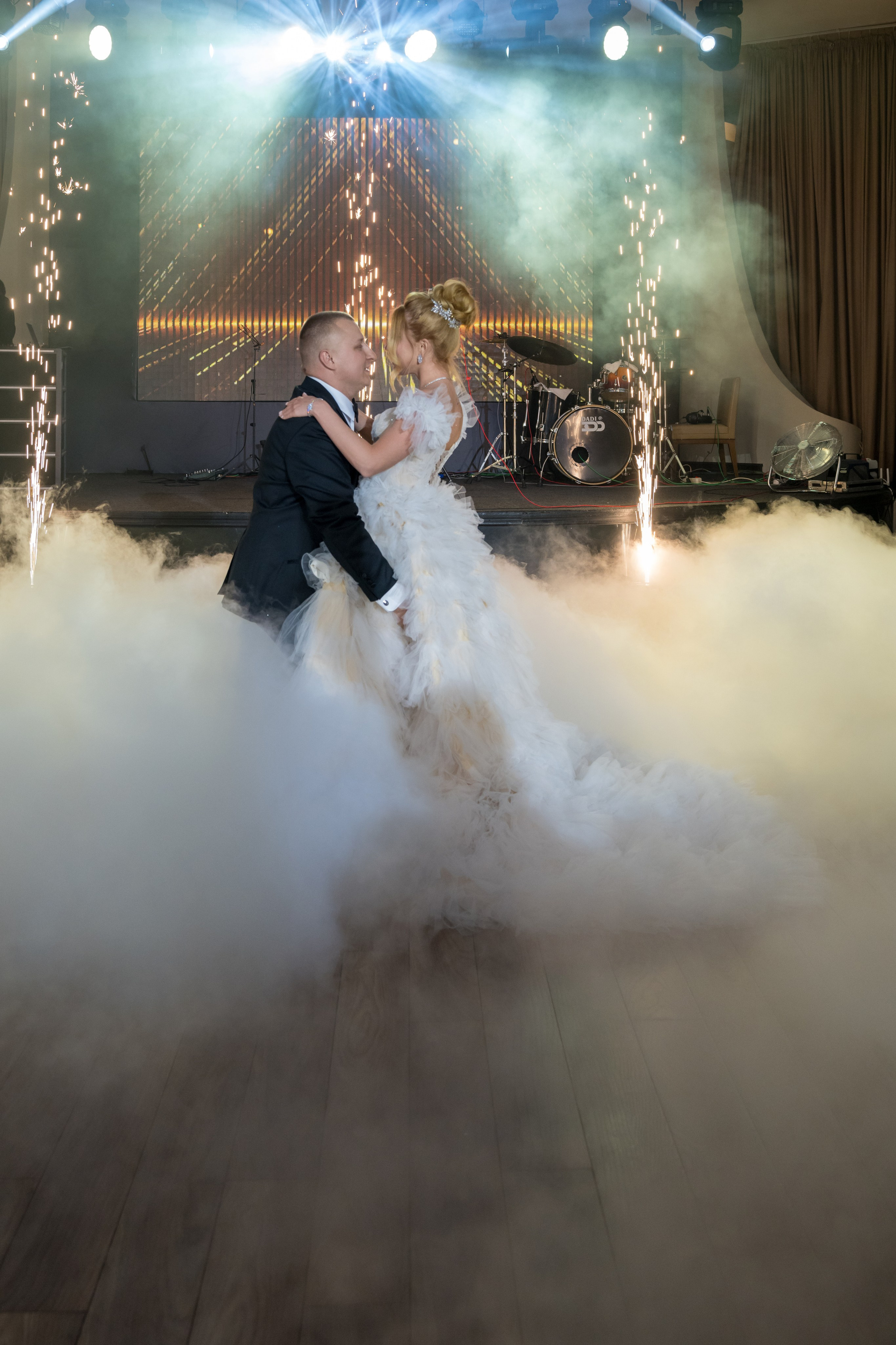 Виктор & Кристина. Семейный и контент фотограф в Москве Alira