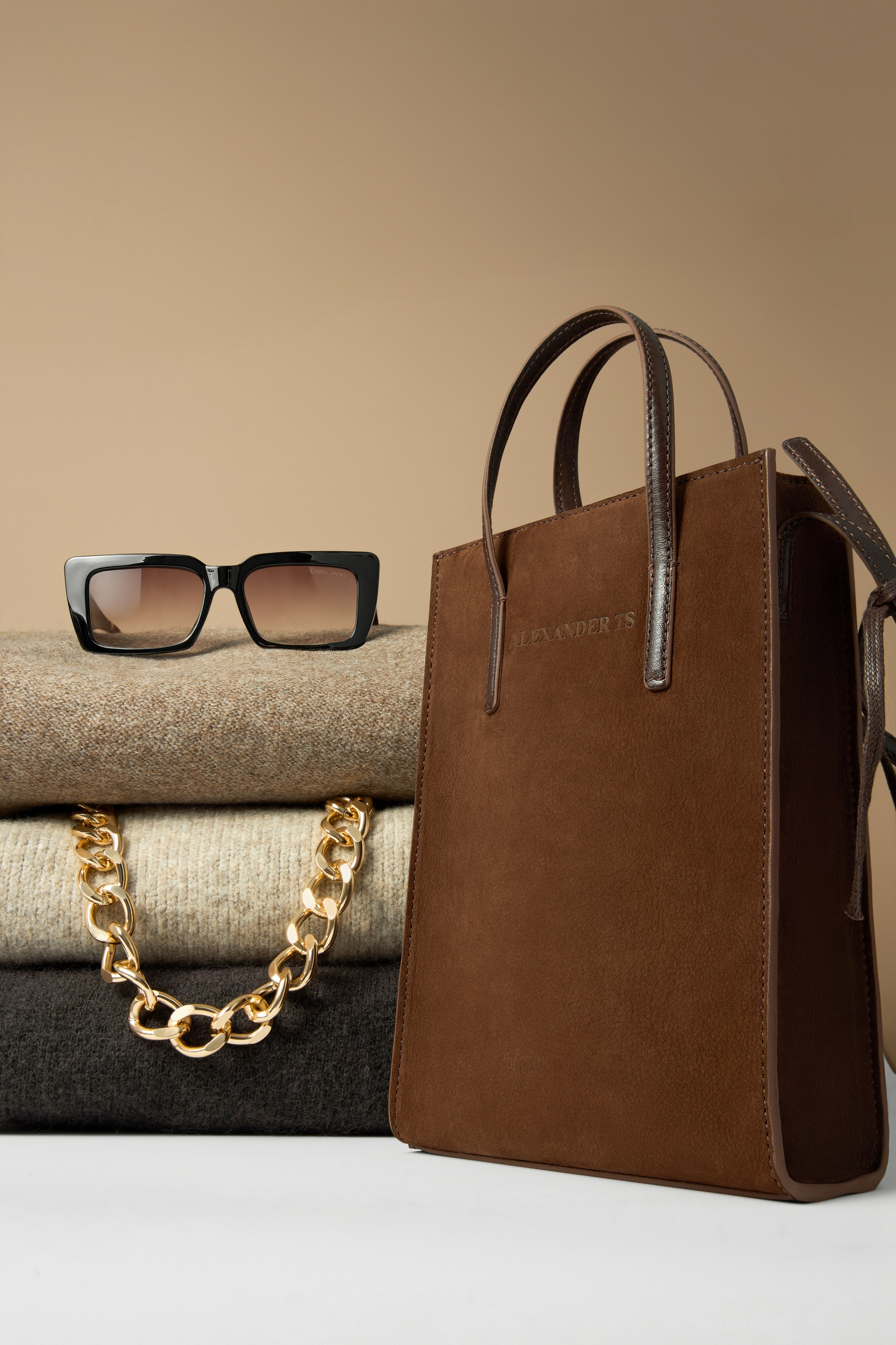 Имидж. Фотограф для маркетплейсов в Москве Озерова Кристина