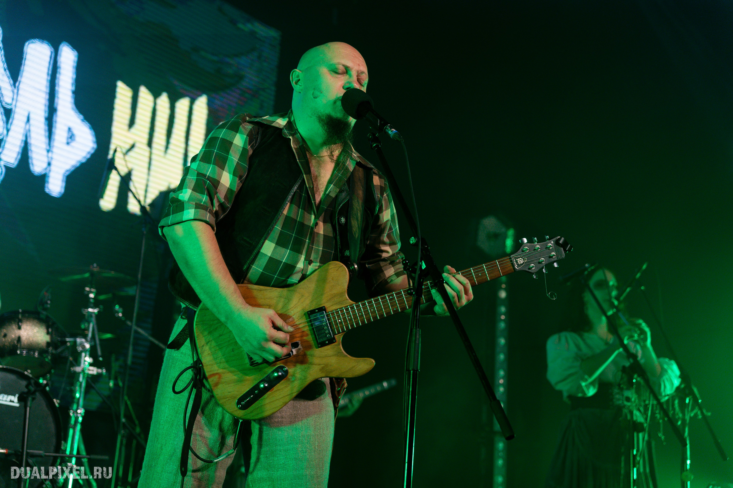 Тролль гнёт ель. Магия музыки в кадре: Концертная Фотография