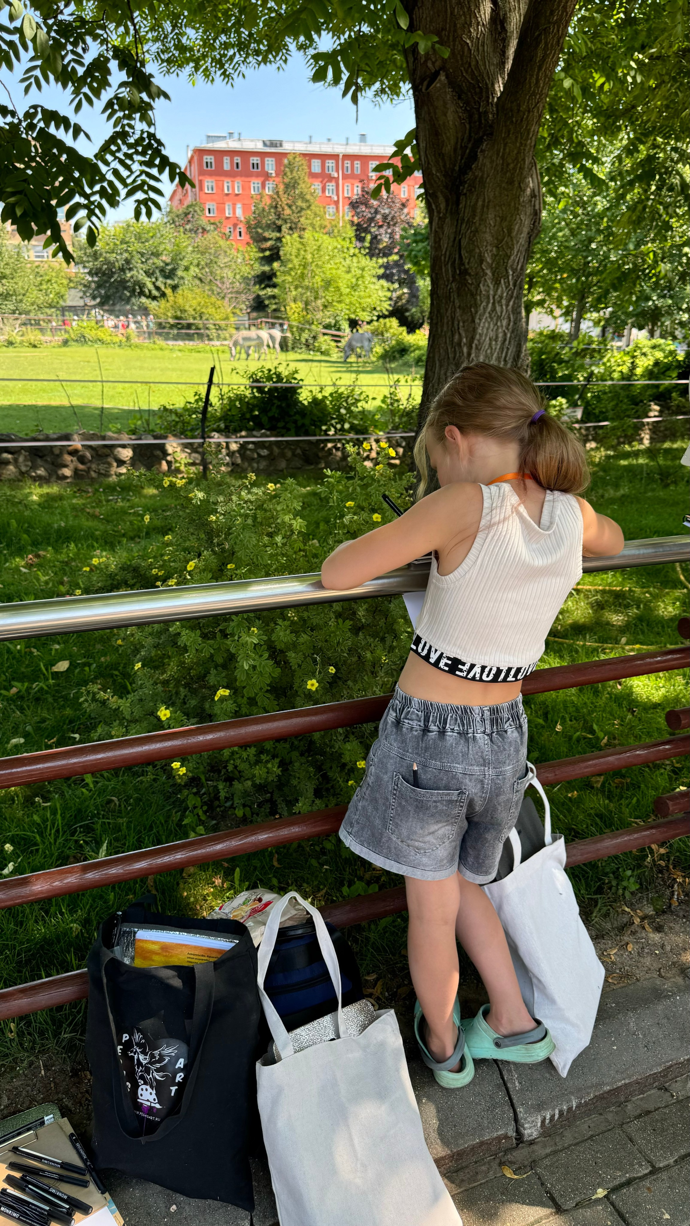 Приглашаем в арт-лагерь в Москве для детей!. Арт-вечеринки и мастер-классы в Москве для взрослых и детей