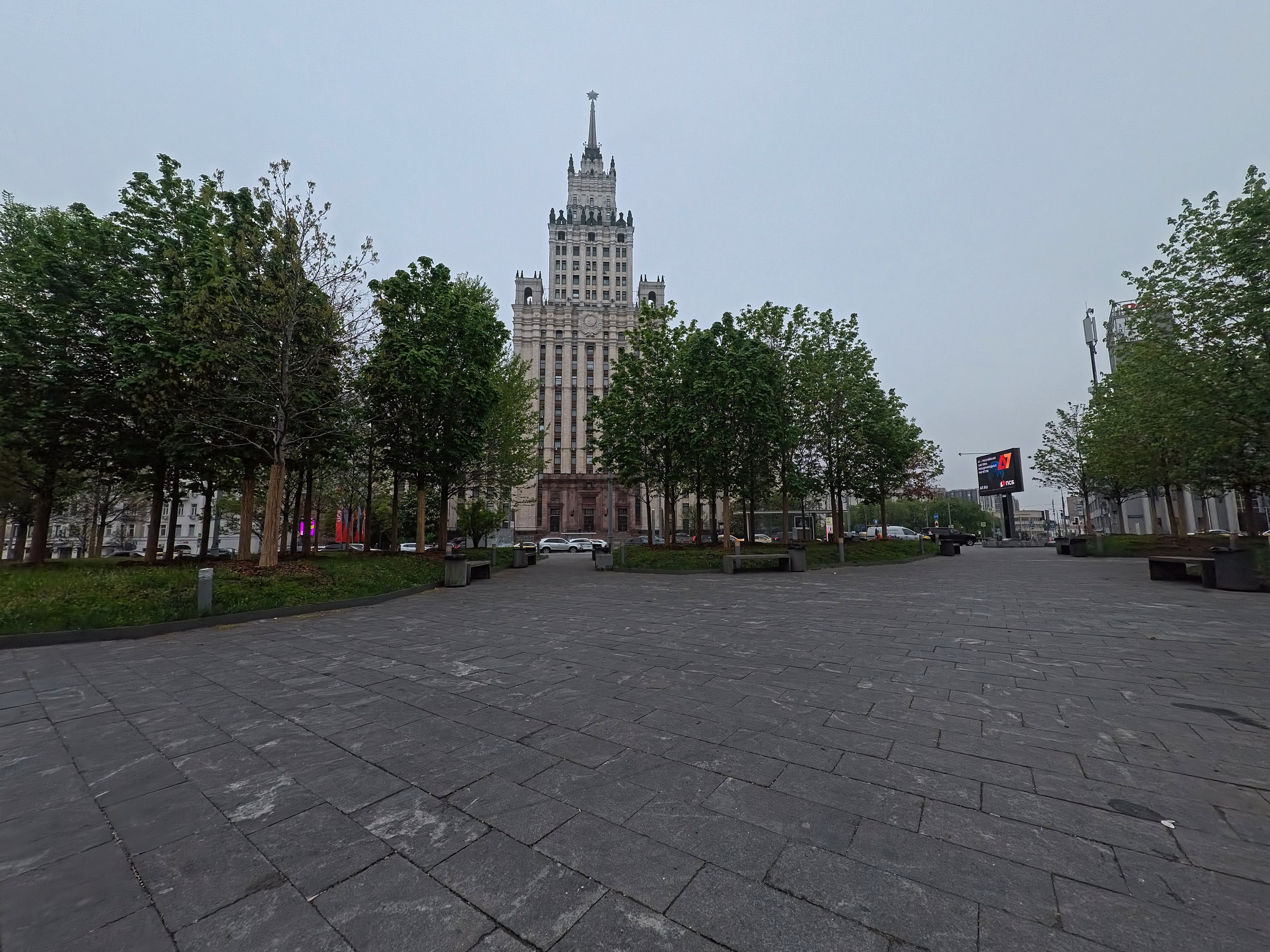 Улица, люди, жизнь…