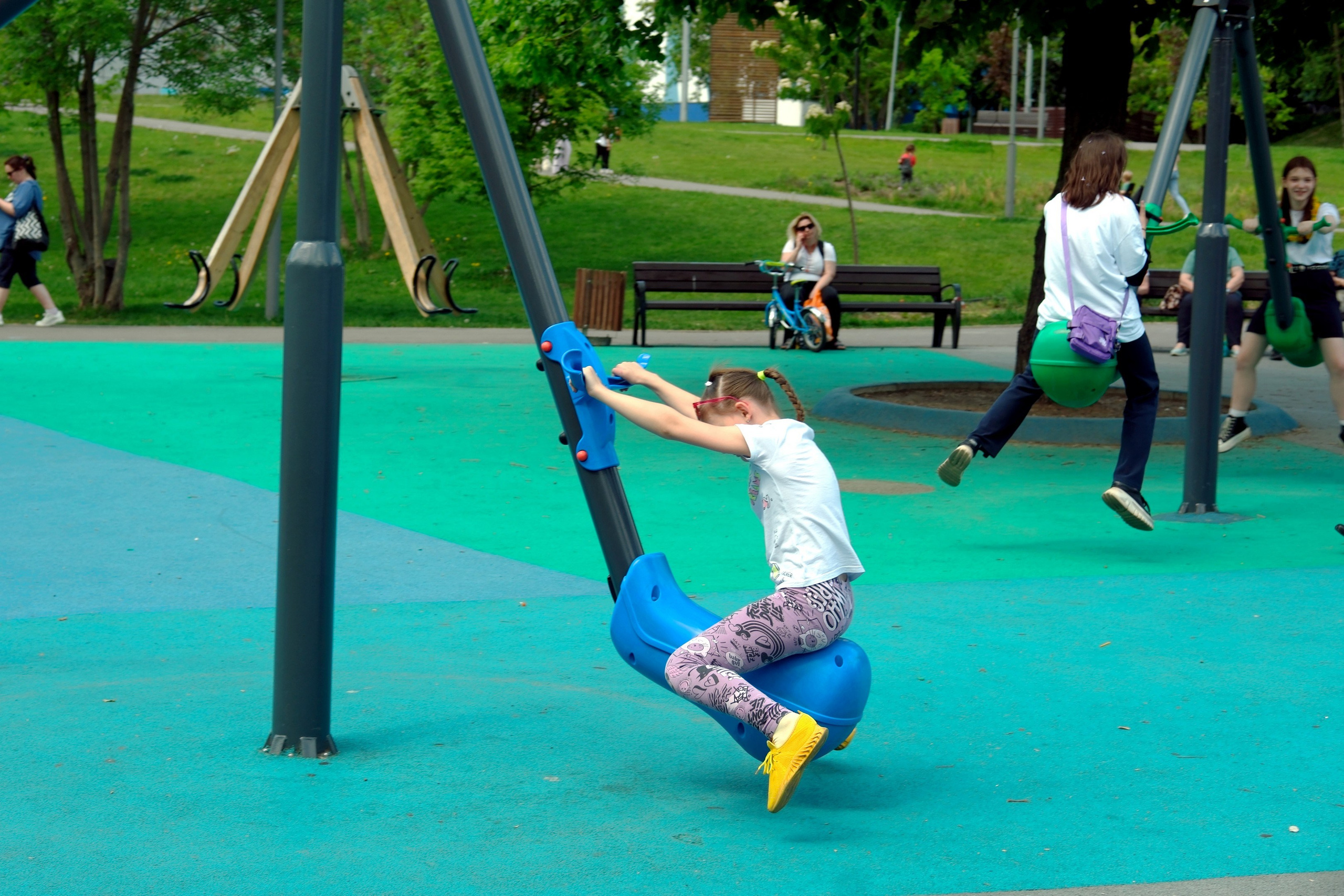 Кировоградские каскадные пруды 2024. Улица, люди, жизнь…