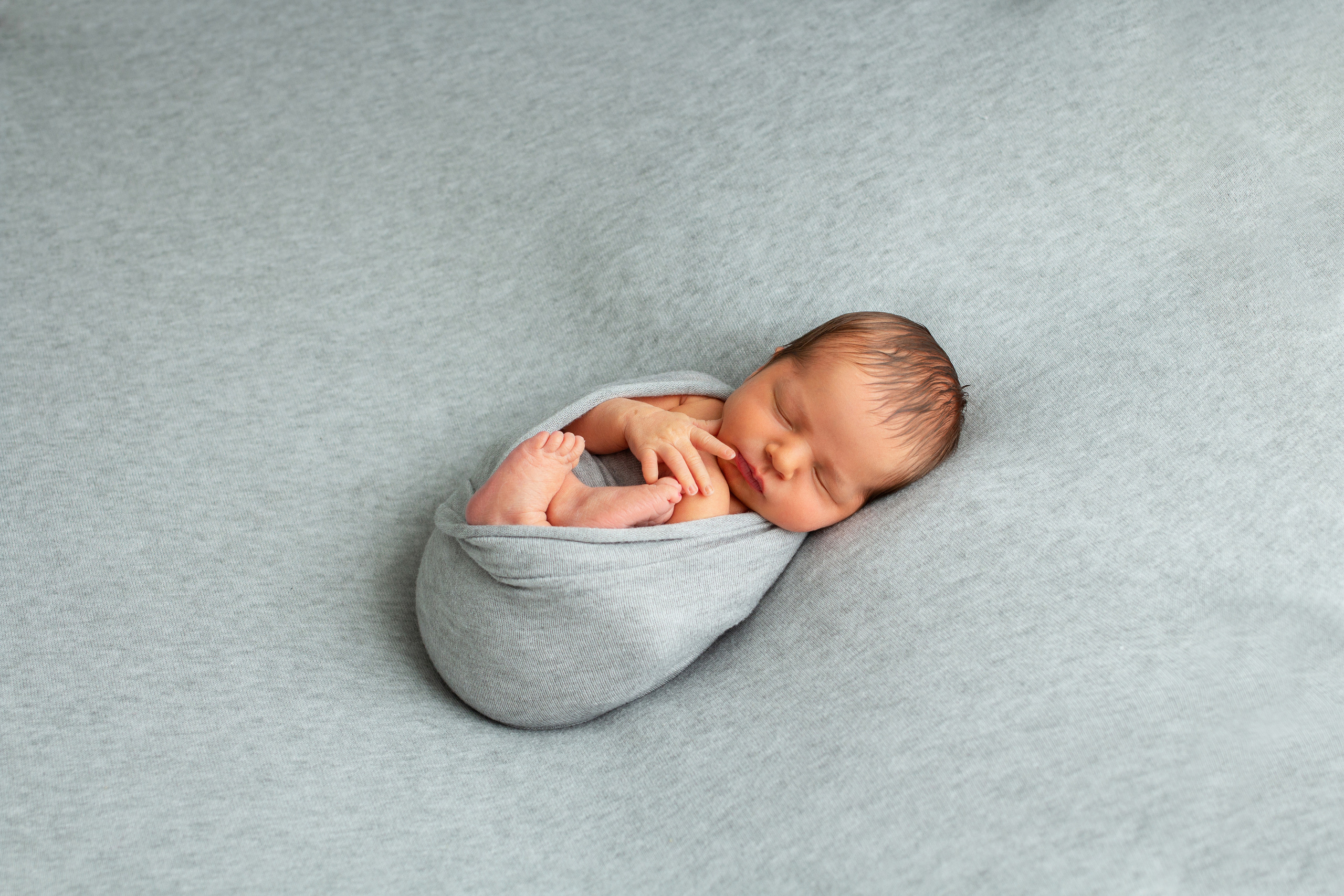 Фотосессия новорождённых мальчиков. Фотограф новорожденных в г. Миасс Анна Плотникова