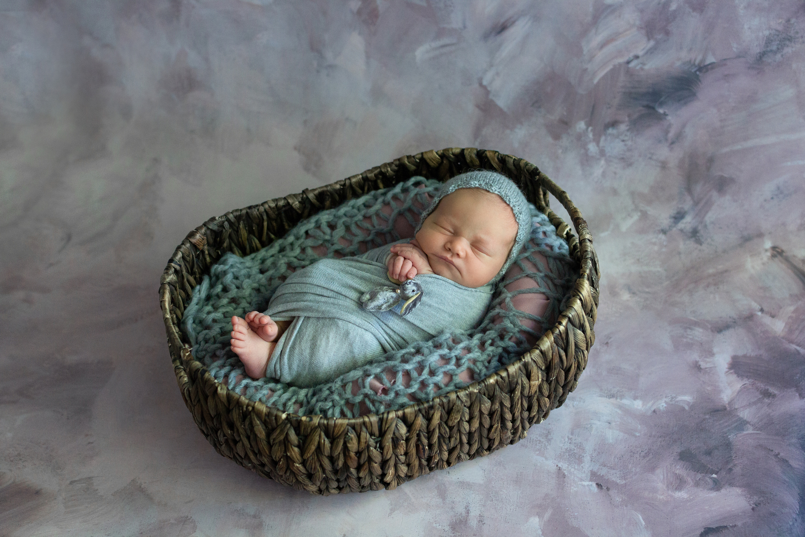 Фотосессия новорожденных девочек. Фотограф новорожденных в г. Миасс Анна Плотникова