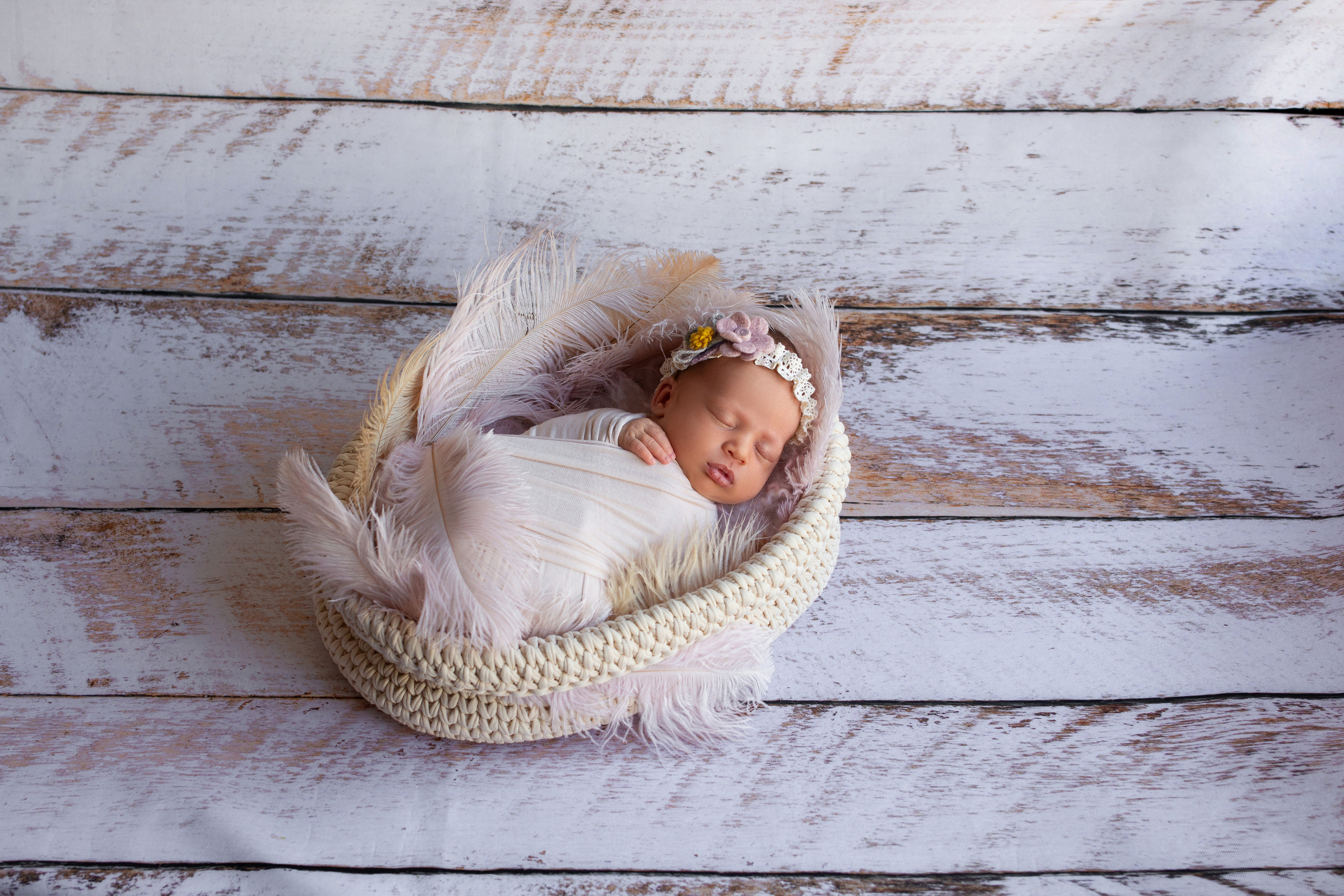 Фотосессия новорожденных девочек. Фотограф новорожденных в г. Миасс Анна Плотникова