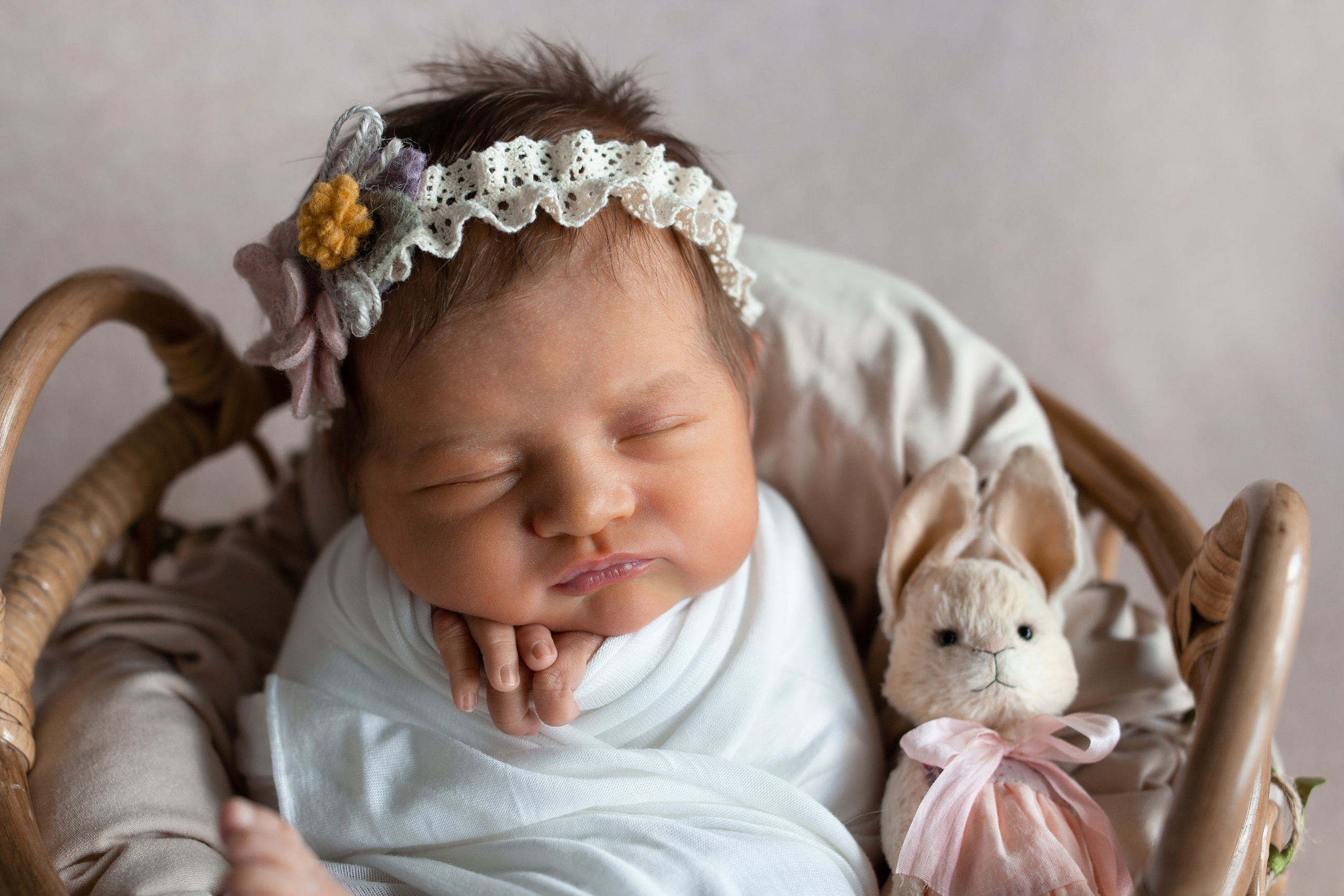 Фотосессия новорожденных девочек. Фотограф новорожденных в г. Миасс Анна Плотникова