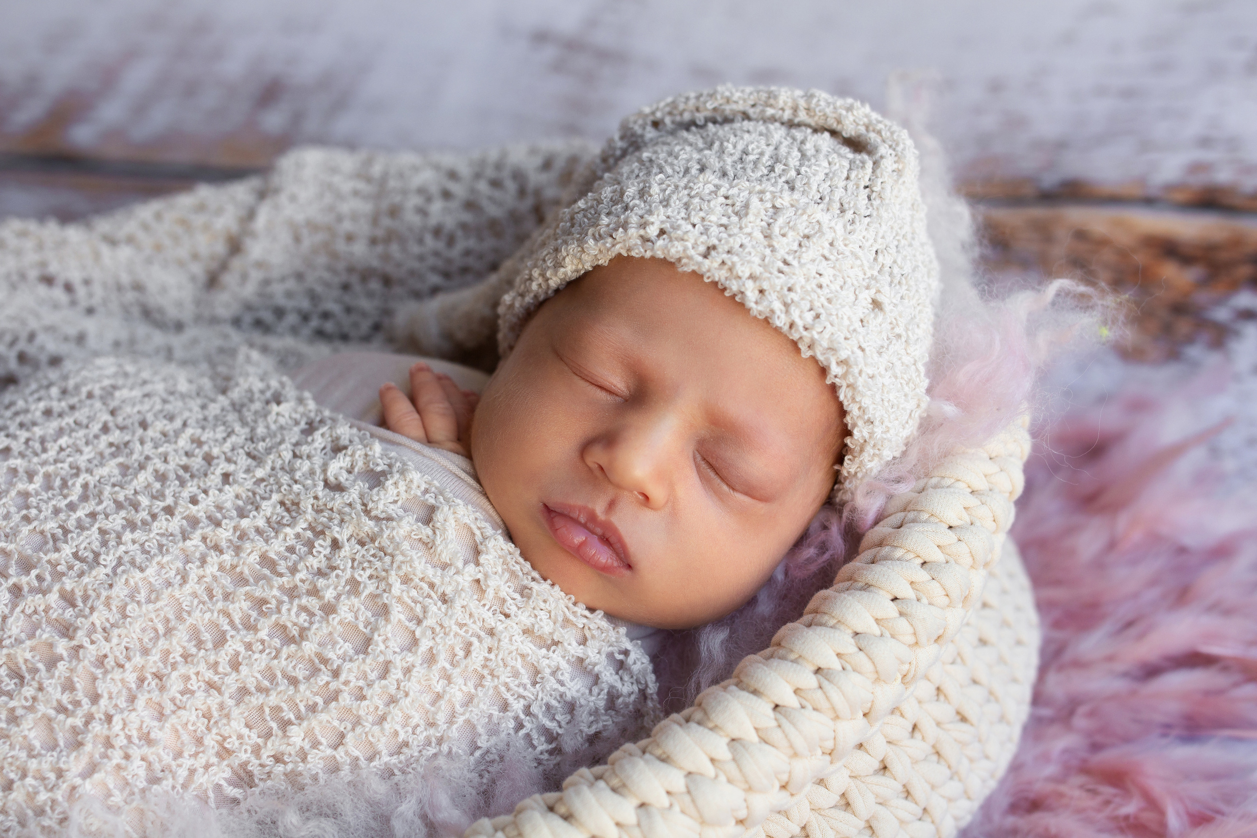 Фотосессия новорожденных девочек. Фотограф новорожденных в г. Миасс Анна Плотникова