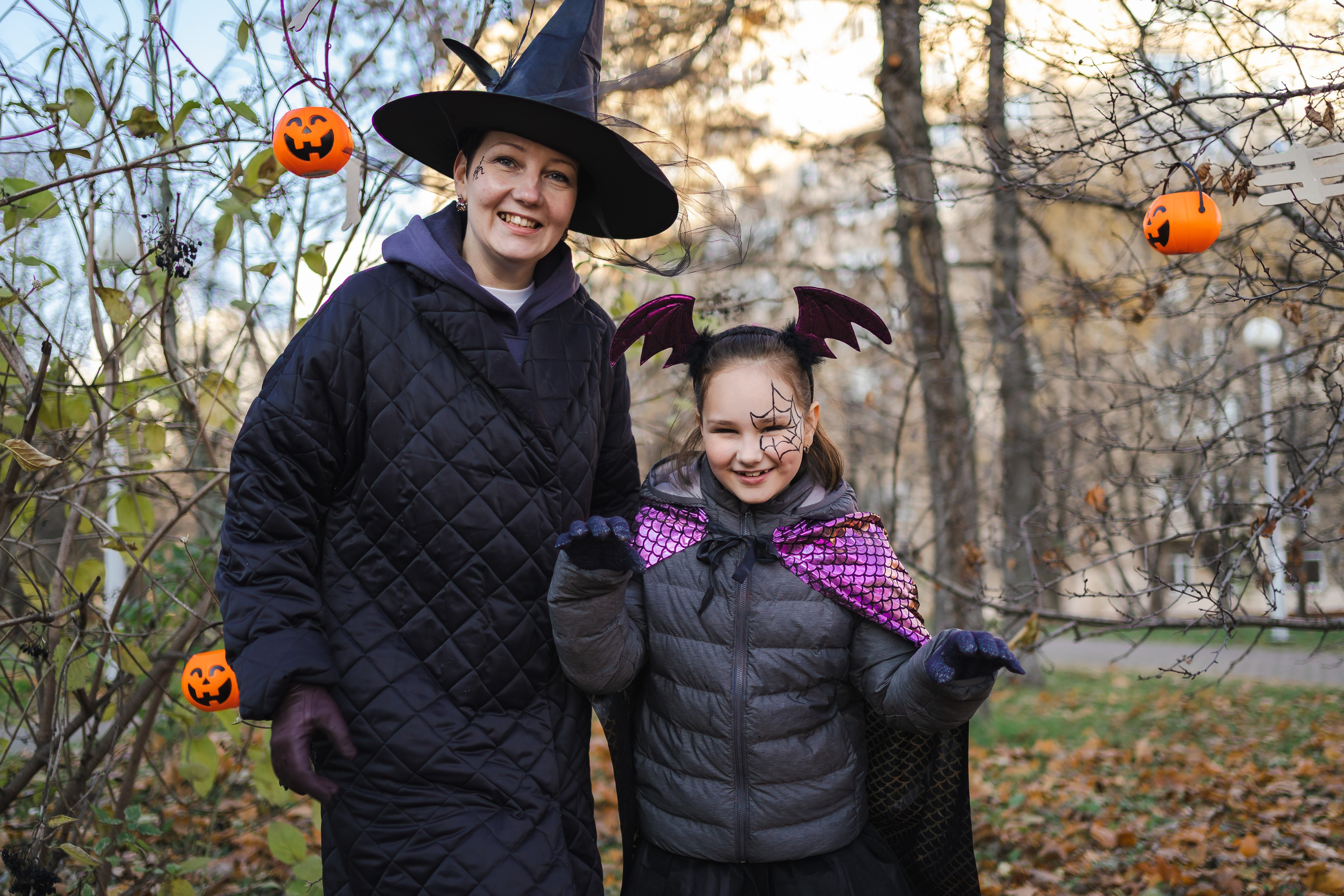 Хэллоуин с «Мамами ВДНХ». Семейный фотограф Варвара Сорока в городе Москве