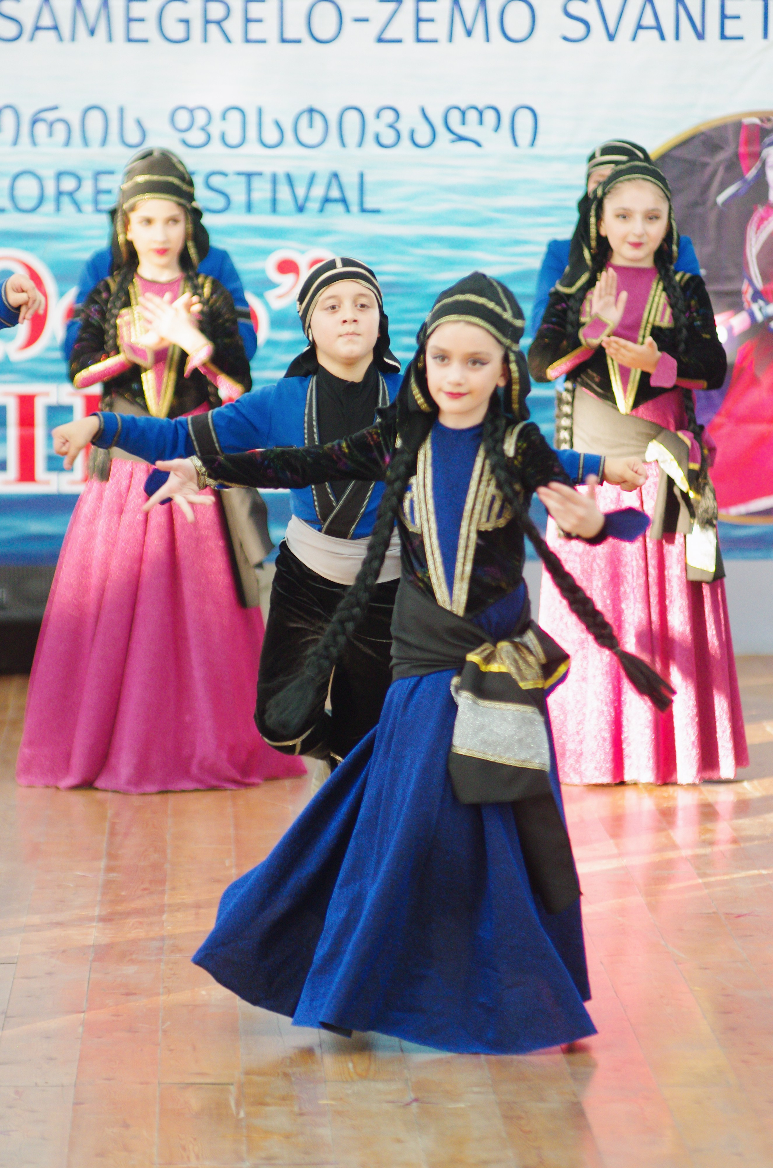 Кабулети Танцы. Портретный фотограф Денис Милютин