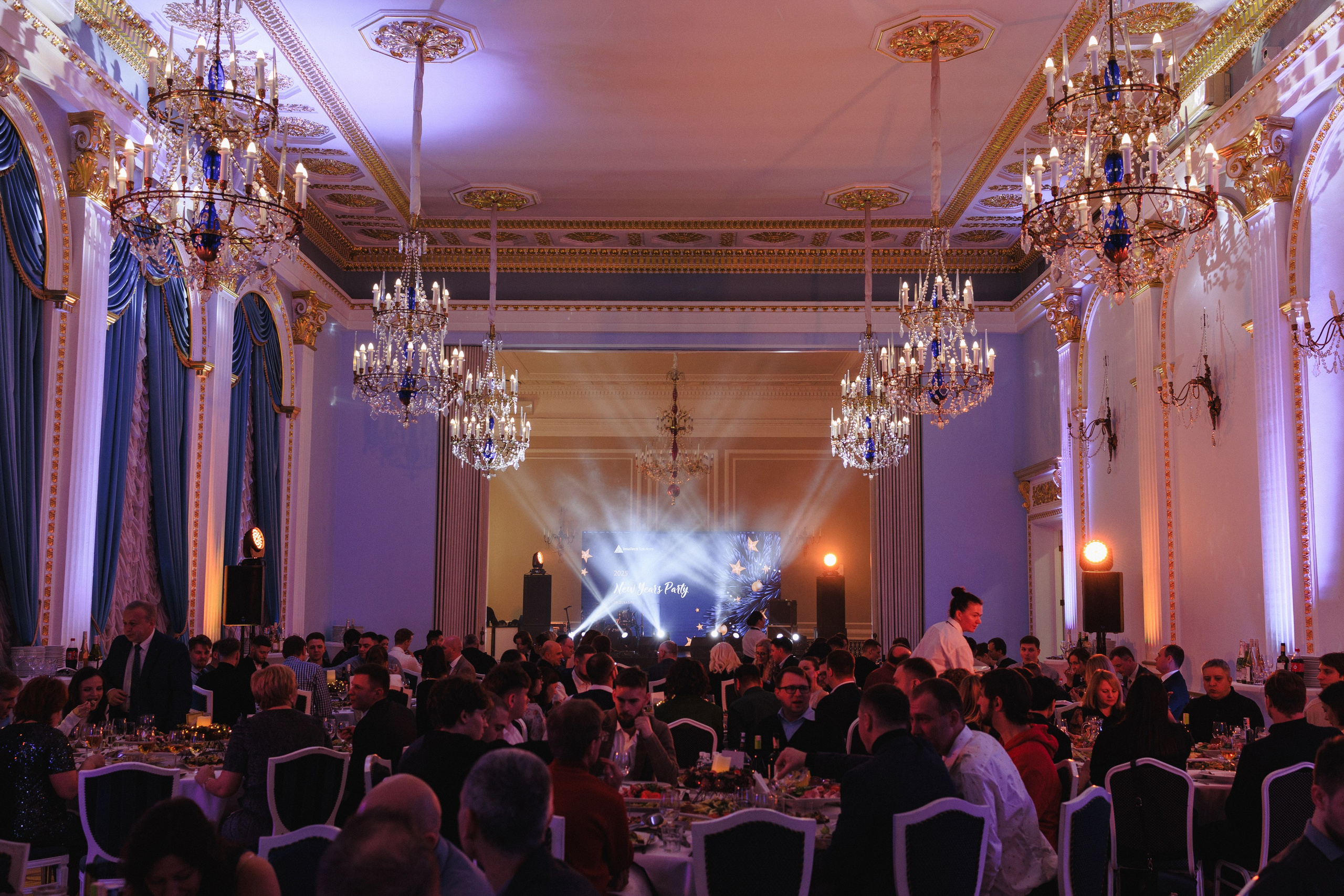 Новый год InnoTech Solutions | Dipservice Hall. Свадебный фотограф в Минске Владислав Бабич