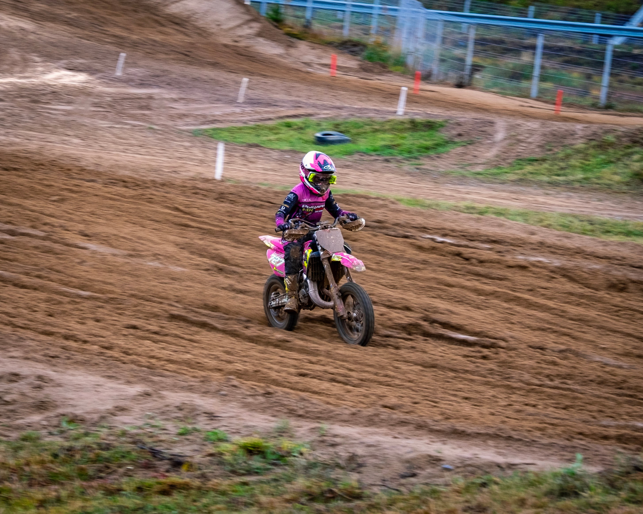 Мотокросс (Игора Драйв). Автомобильные фотографии и рисунки в Санкт-Петербурги Пашков Дмитрий