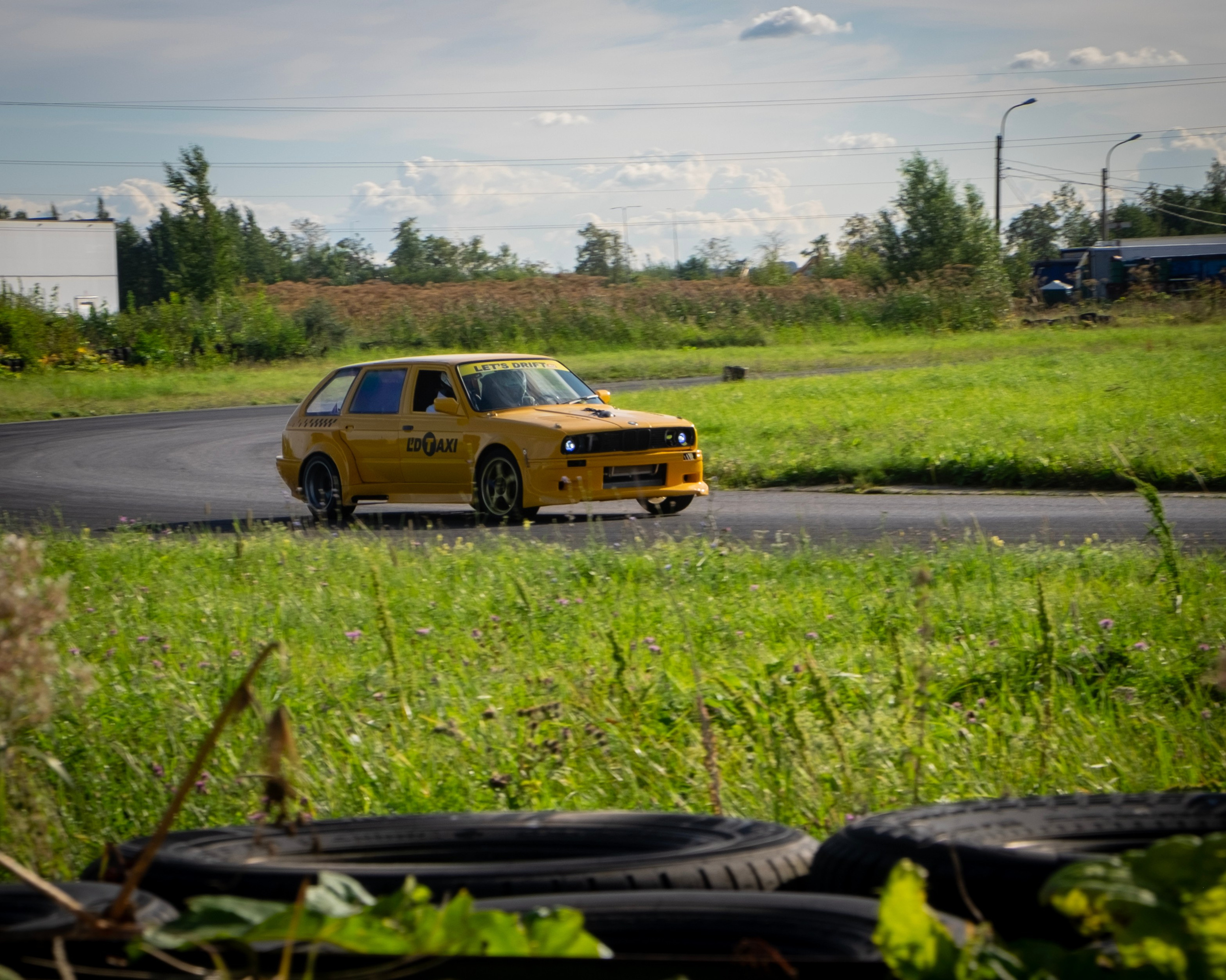 AUTODROM FEST. Автомобильные фотографии и рисунки в Санкт-Петербурги Пашков Дмитрий