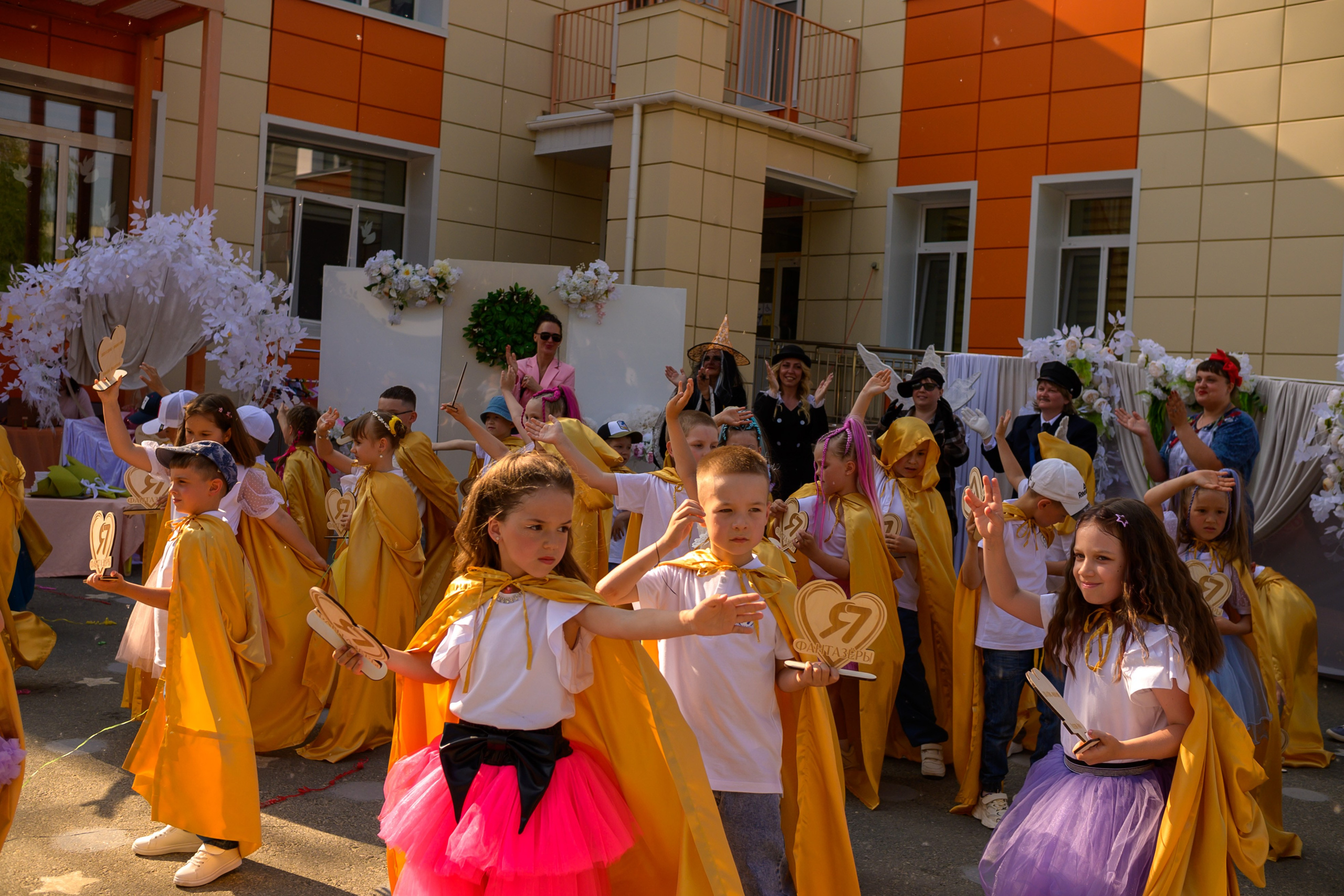 Репортаж выпускного группа «Фантазёры» 3 садик. Фотограф новорожденных, семейный детский в Тюмени Татьяна Морозова